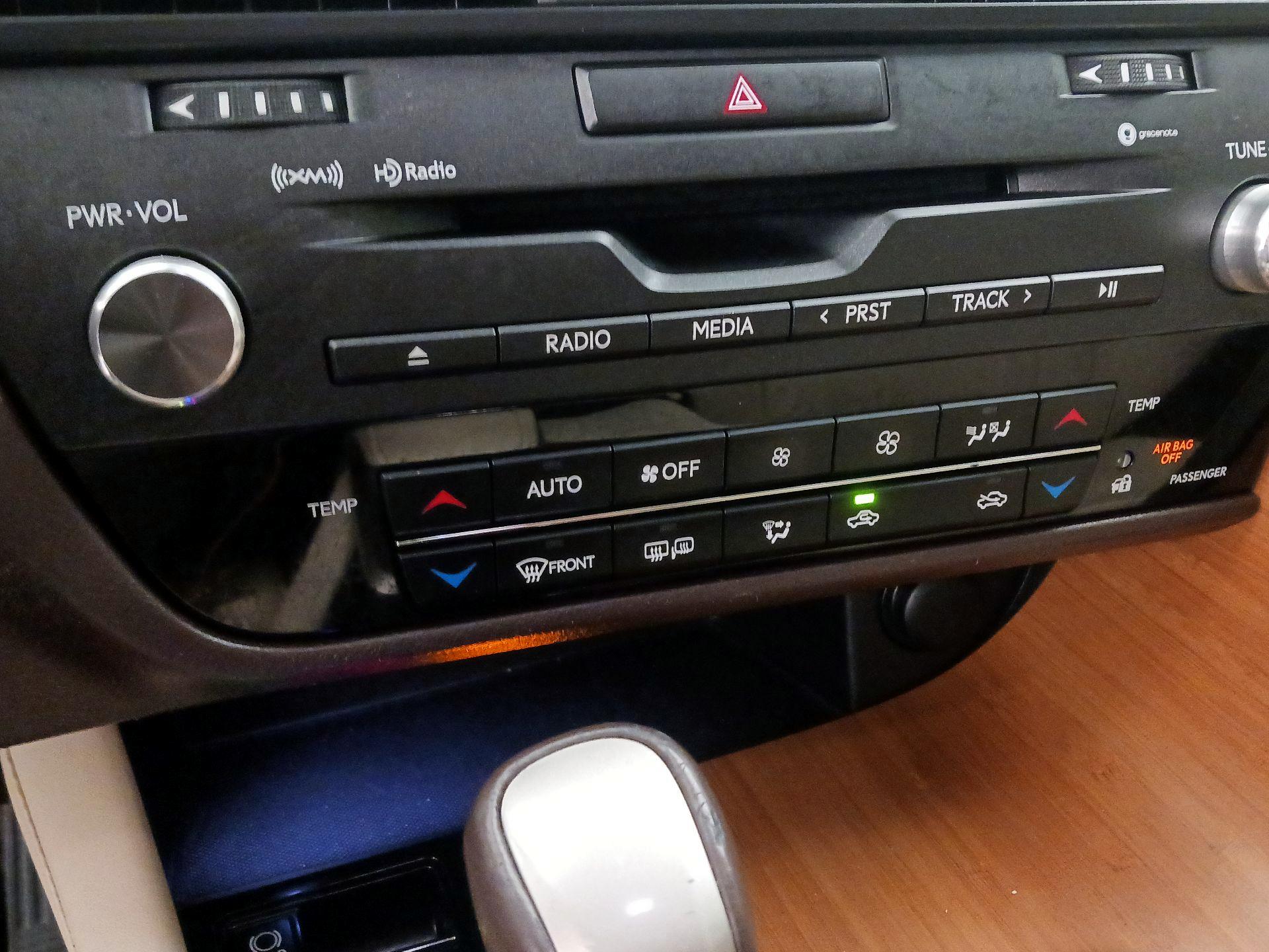 Thumbnail: 2017 Lexus RX - 16