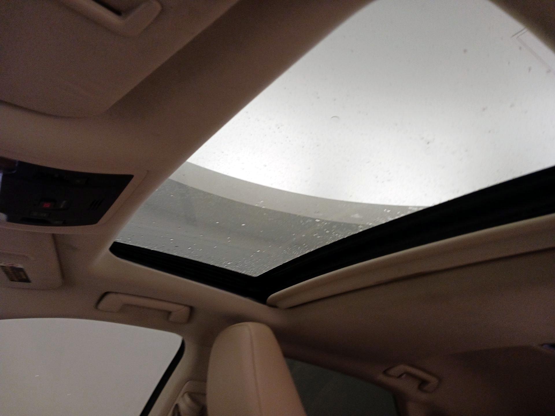 Thumbnail: 2017 Lexus RX - 19