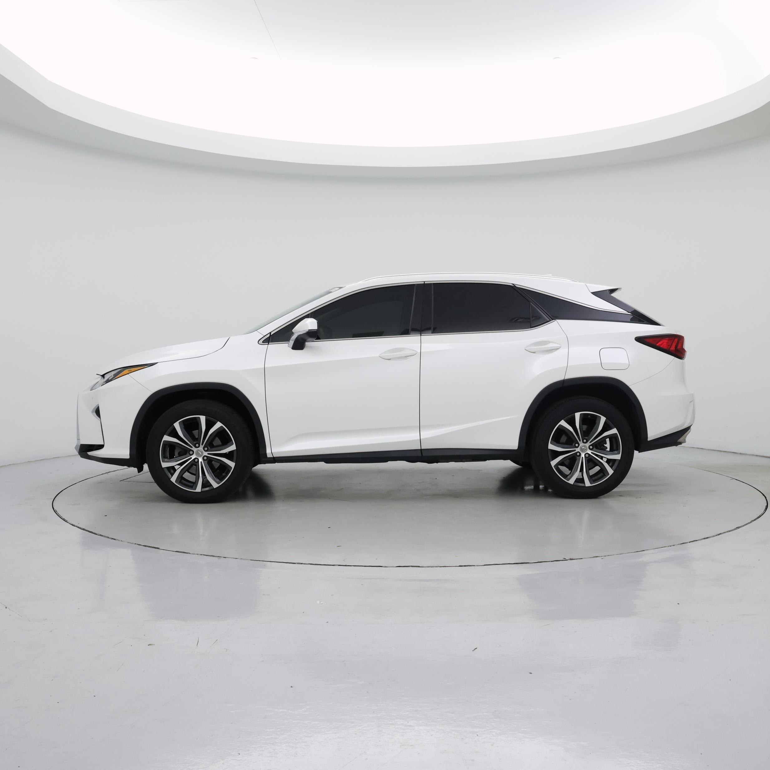 Thumbnail: 2017 Lexus RX - 3