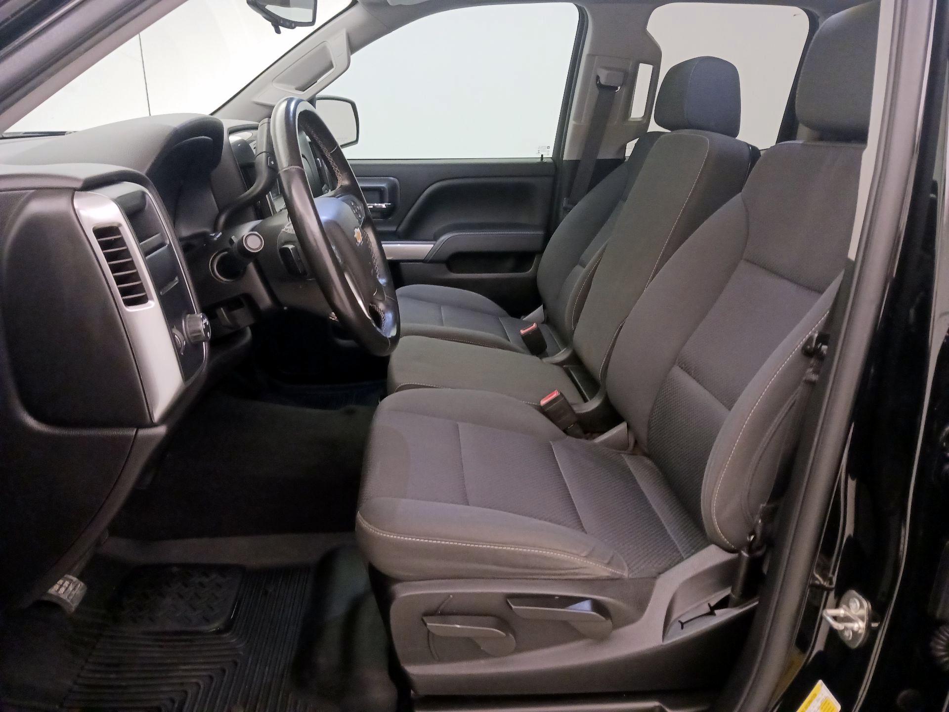 Thumbnail: 2019 Chevrolet Silverado 1500 - 11