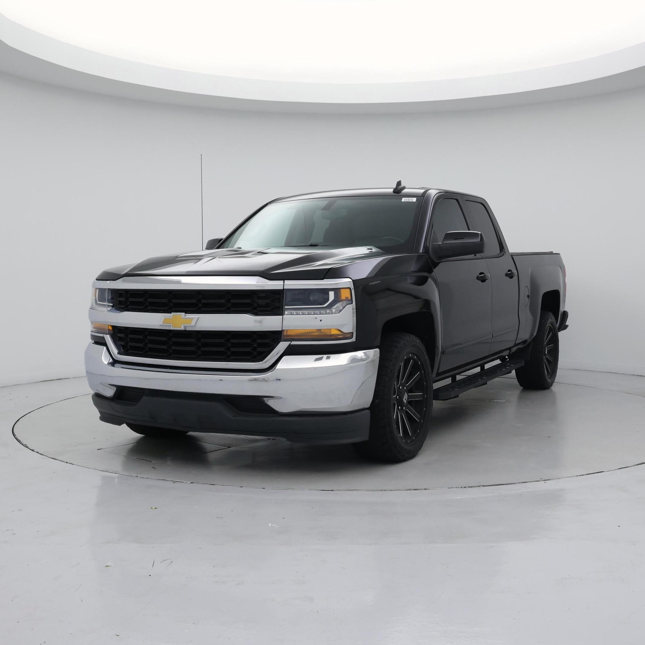 Thumbnail: 2019 Chevrolet Silverado 1500 - 4