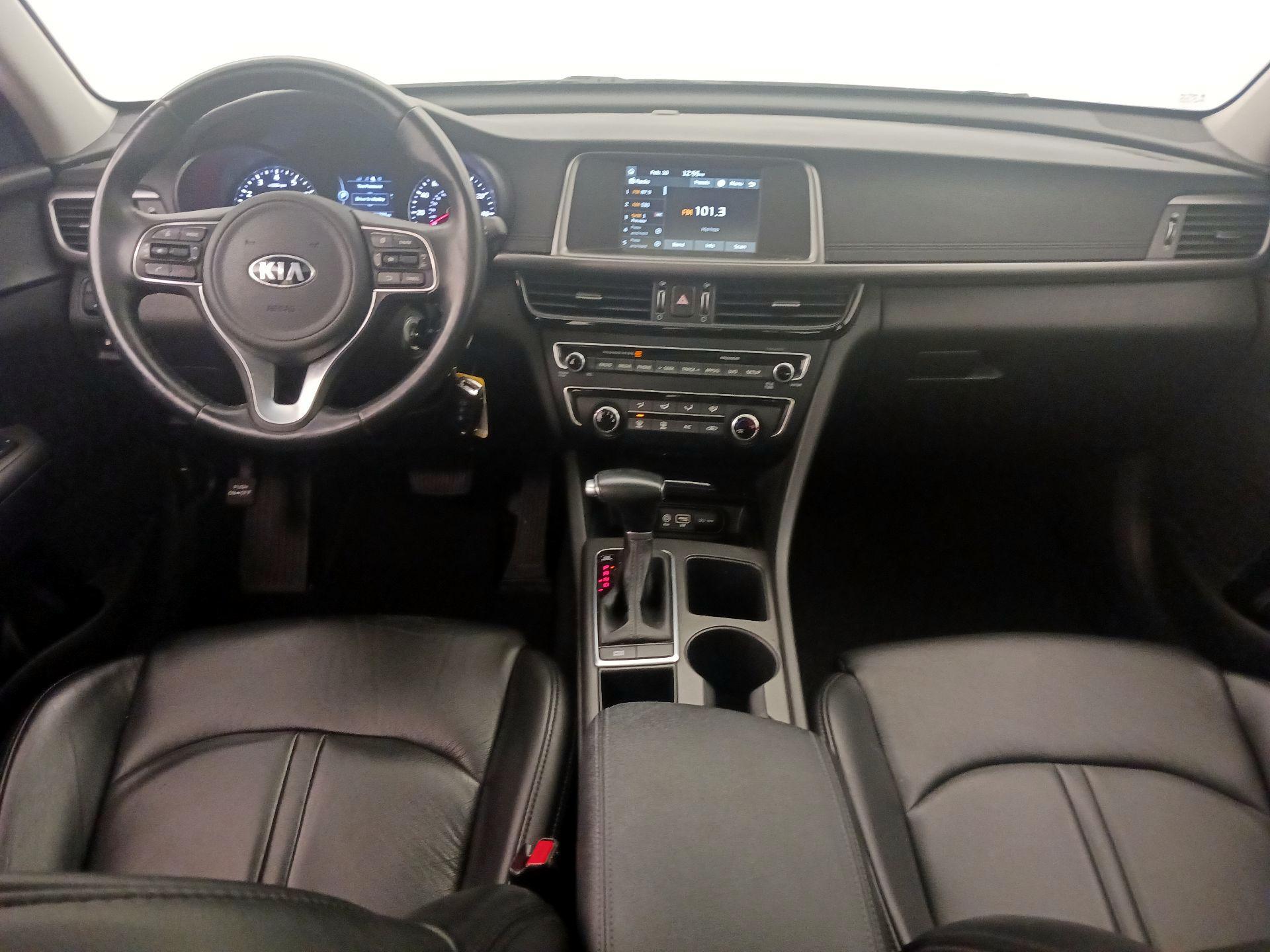 Thumbnail: 2018 Kia Optima - 9