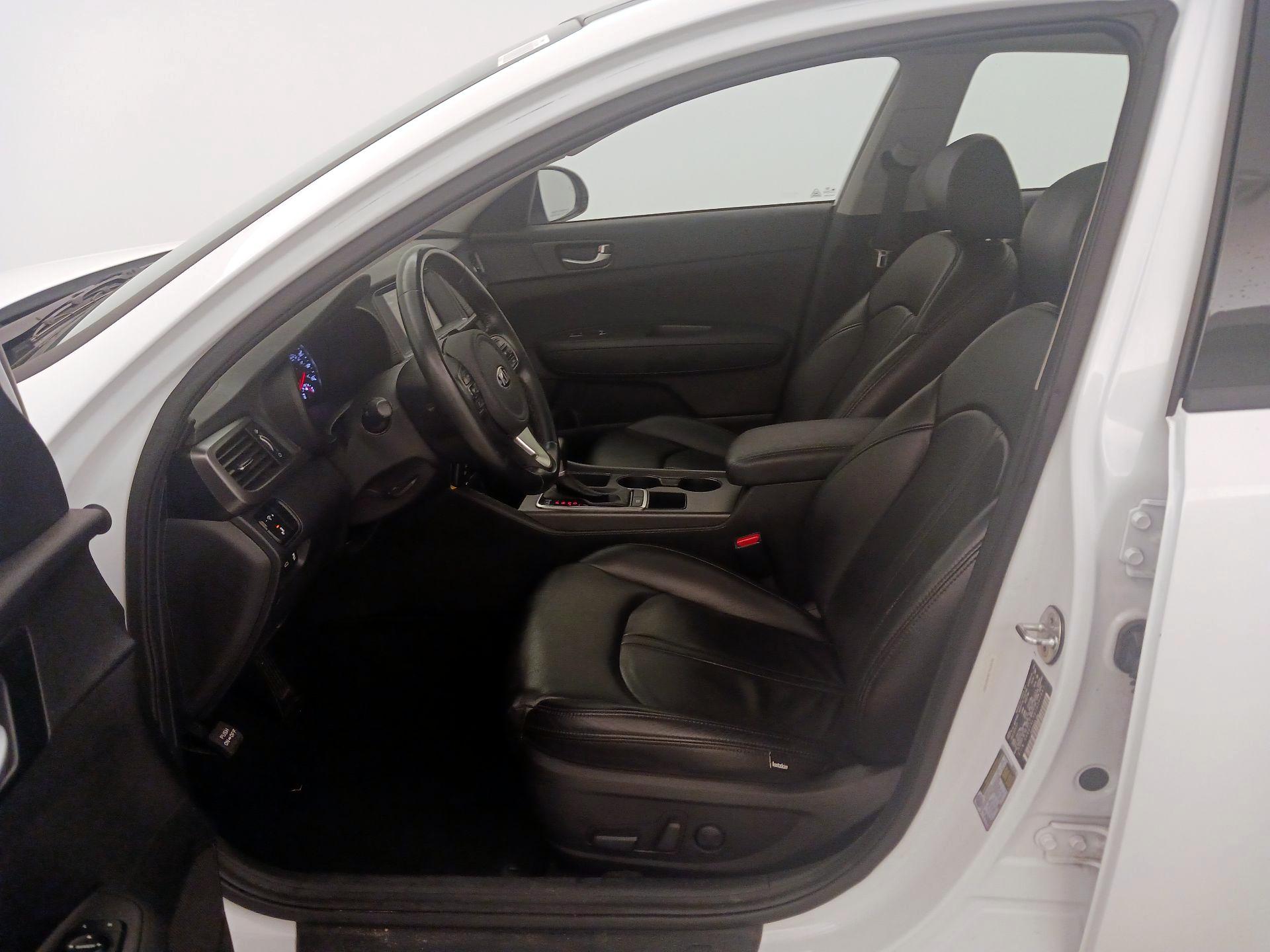 Thumbnail: 2018 Kia Optima - 11