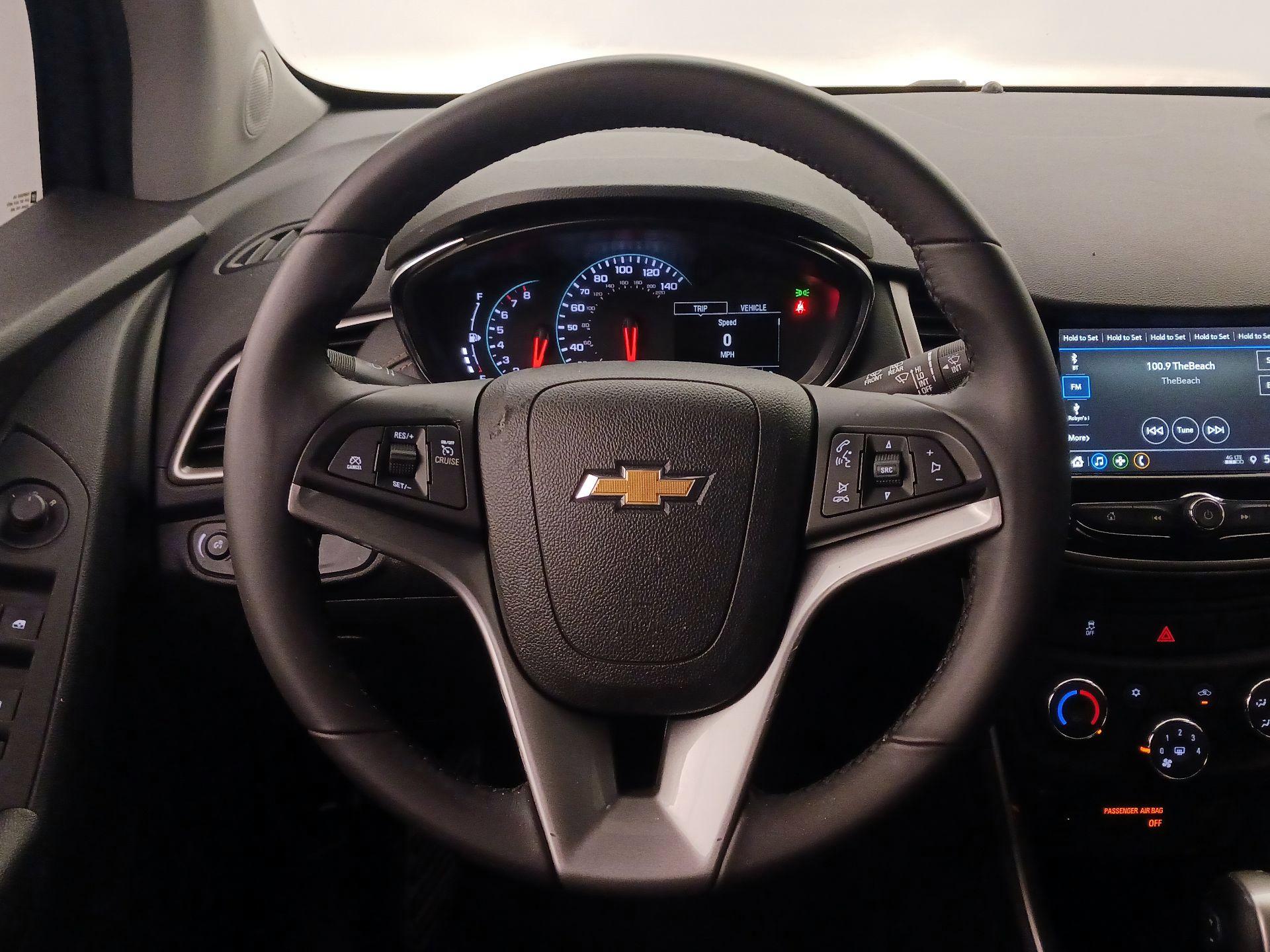 Thumbnail: 2018 Chevrolet Trax - 10