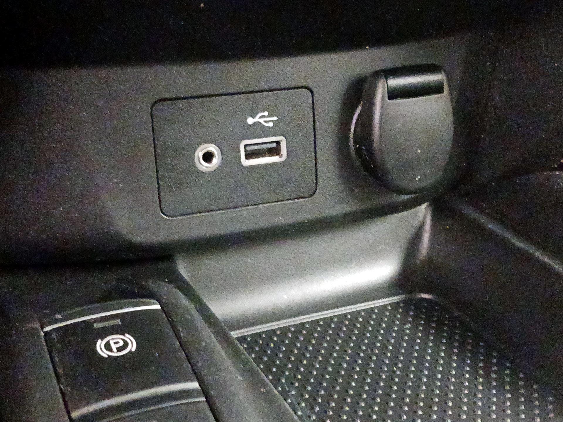 Thumbnail: 2020 Nissan Rogue - 19