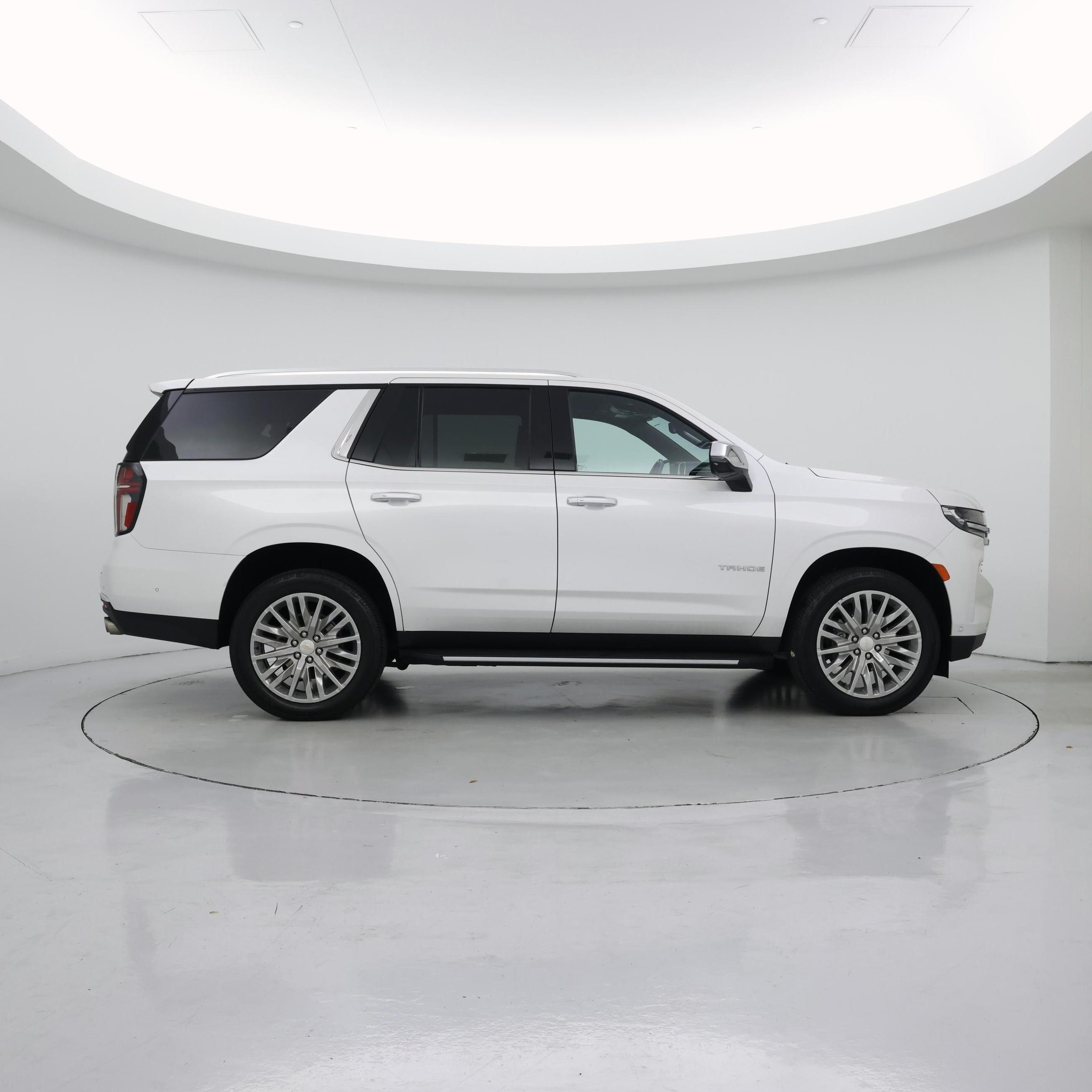 Thumbnail: 2023 Chevrolet Tahoe - 7