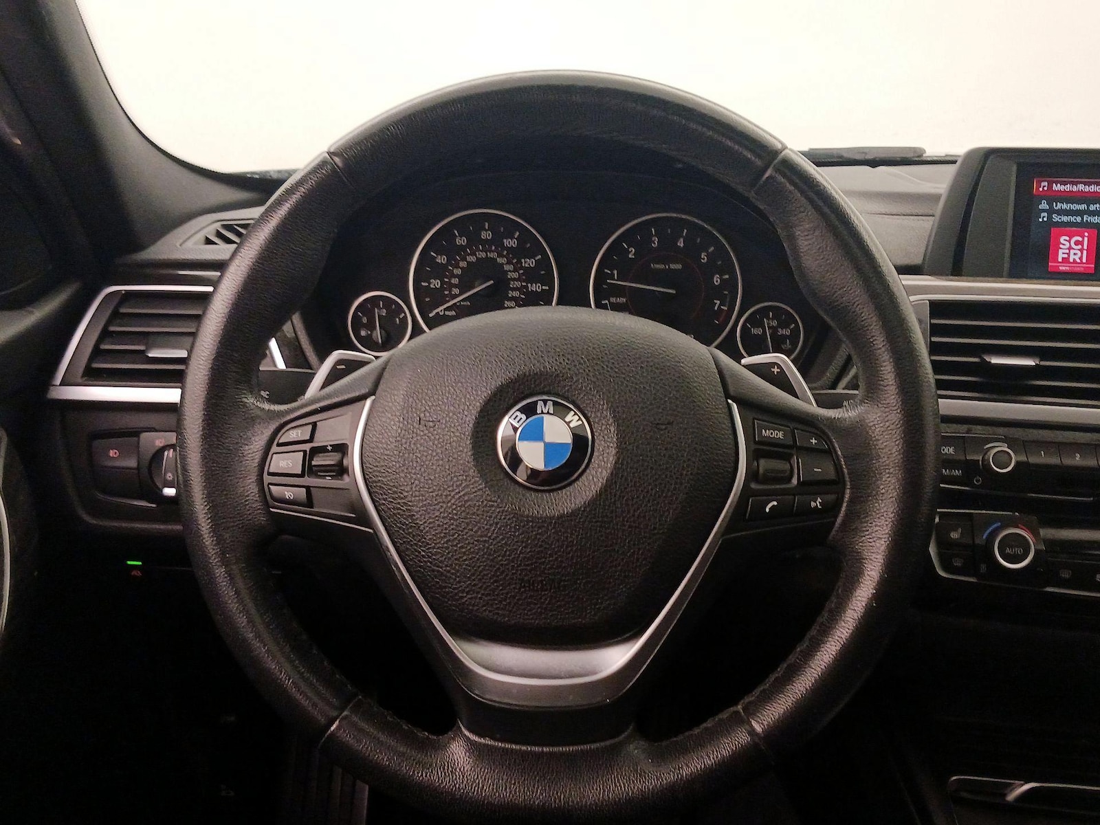 2018 BMW 3 Series 330i - Photo 11