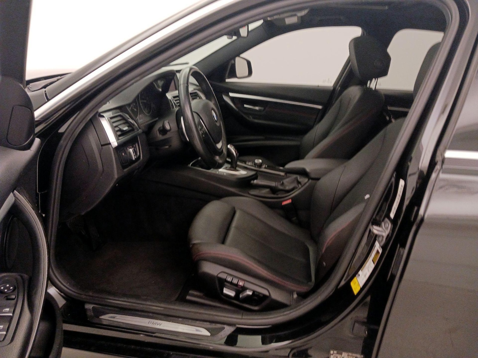 2018 BMW 3 Series 330i - Photo 12
