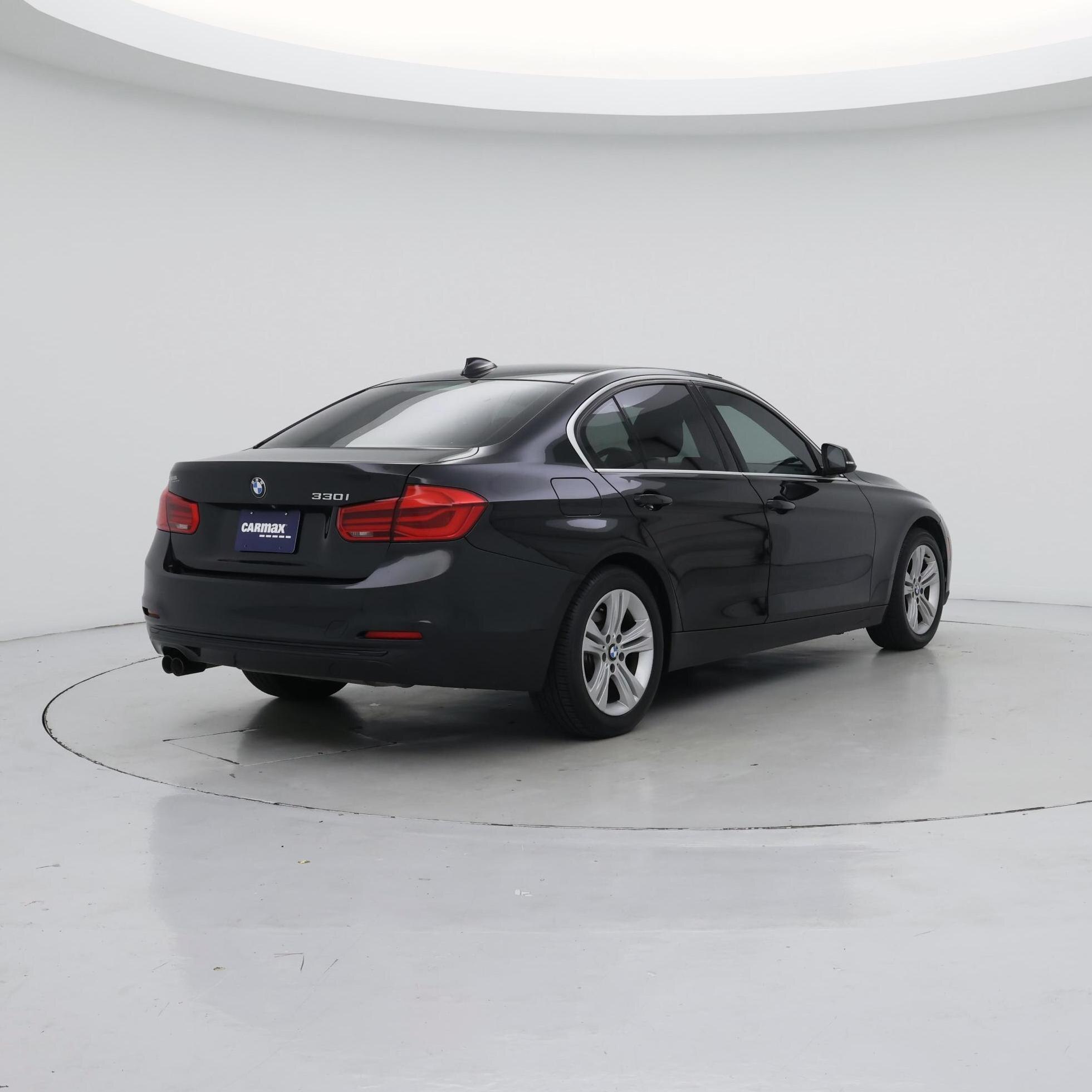 Thumbnail: 2018 BMW 3 Series - 8