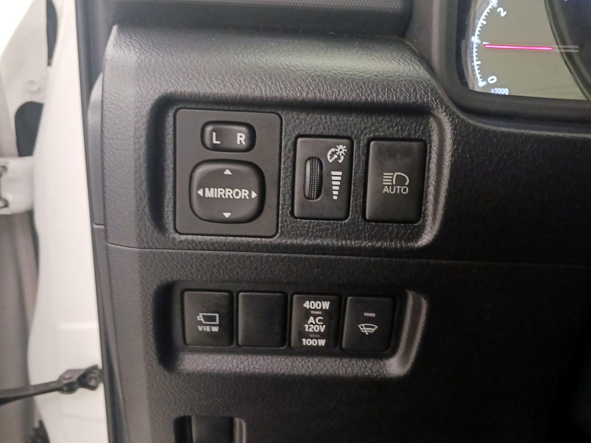 Thumbnail: 2022 Toyota 4Runner - 13