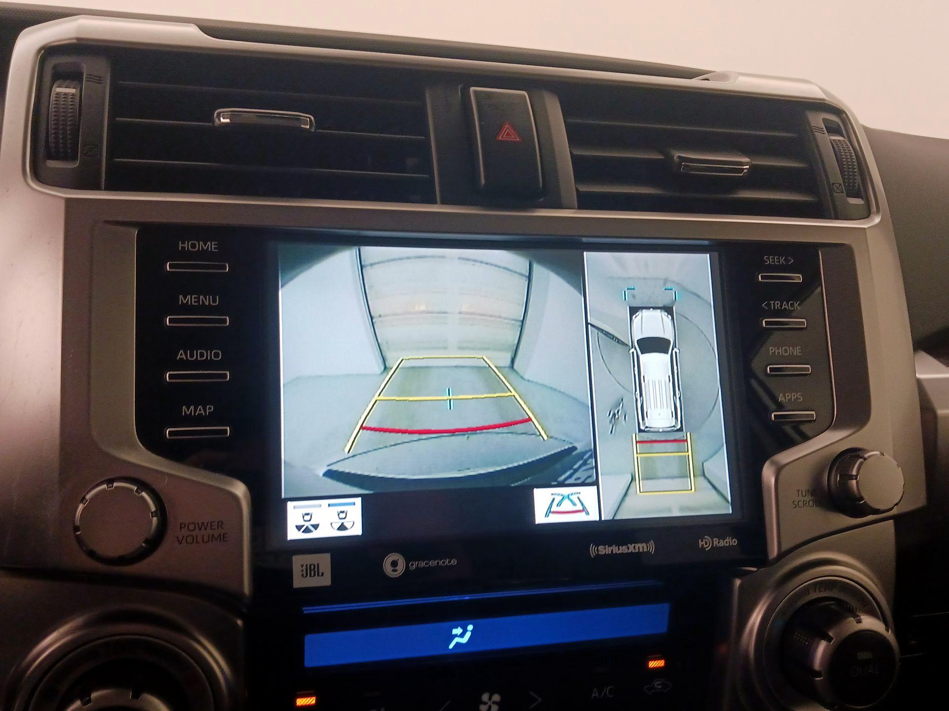 Thumbnail: 2022 Toyota 4Runner - 15