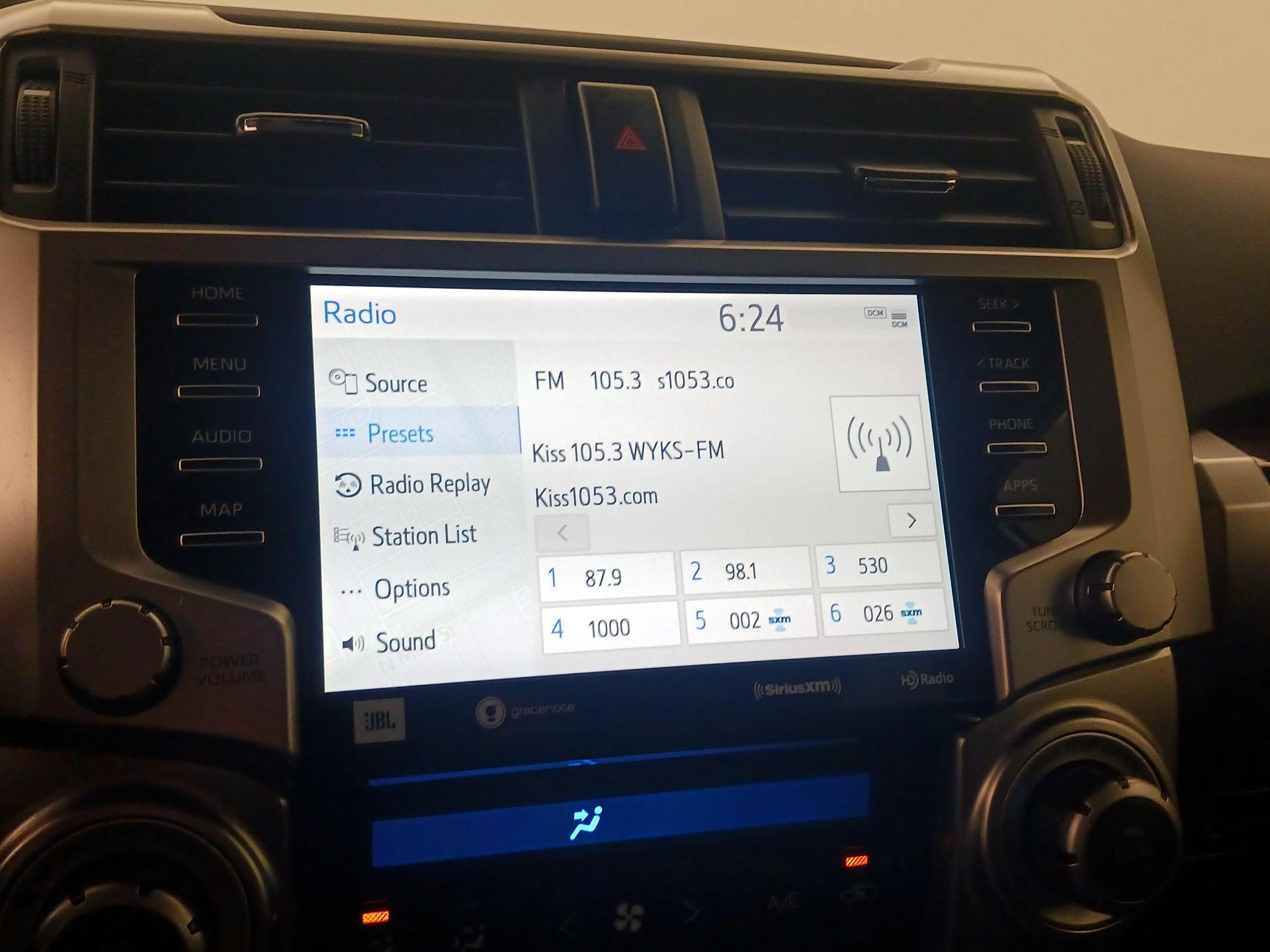 Thumbnail: 2022 Toyota 4Runner - 16