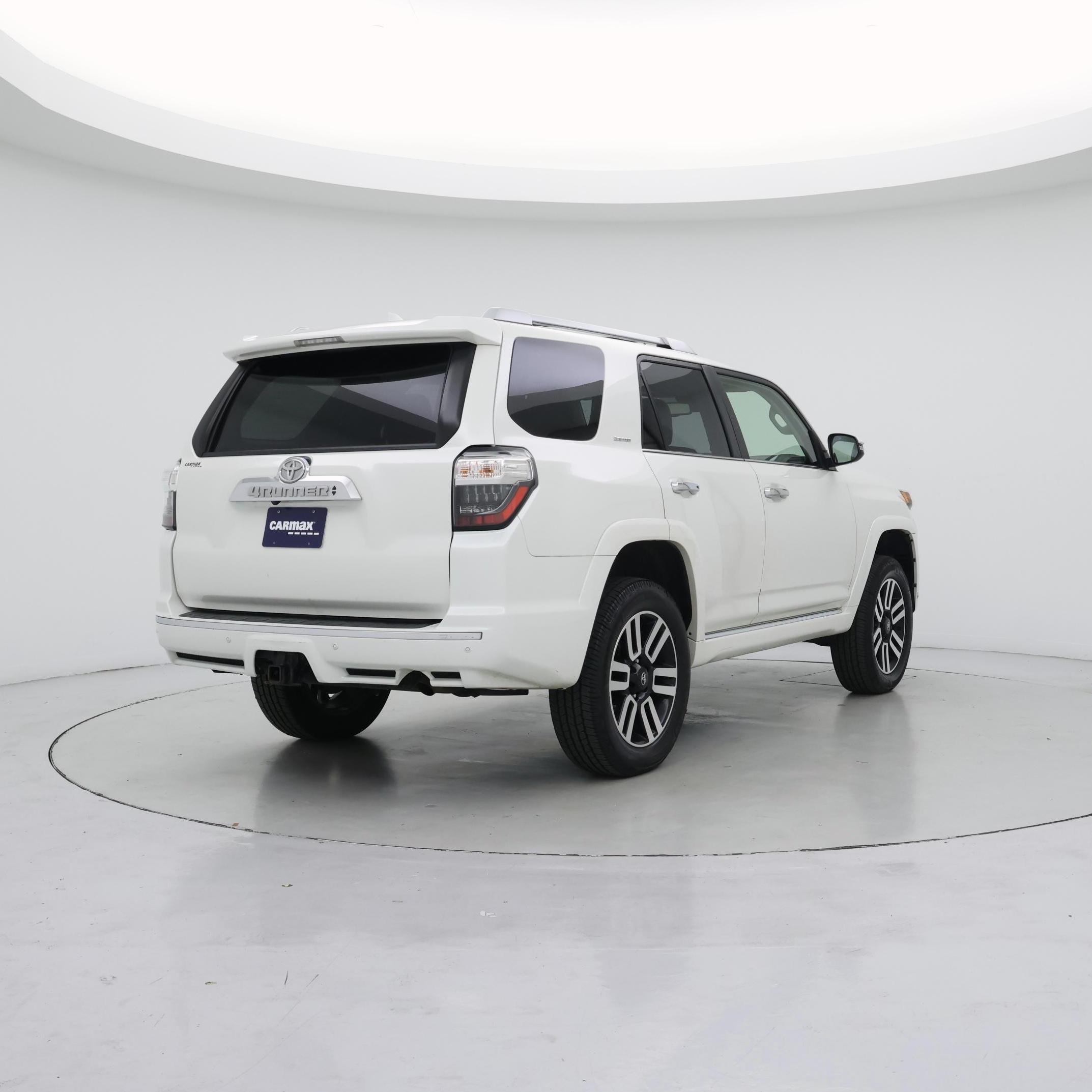 Thumbnail: 2022 Toyota 4Runner - 8