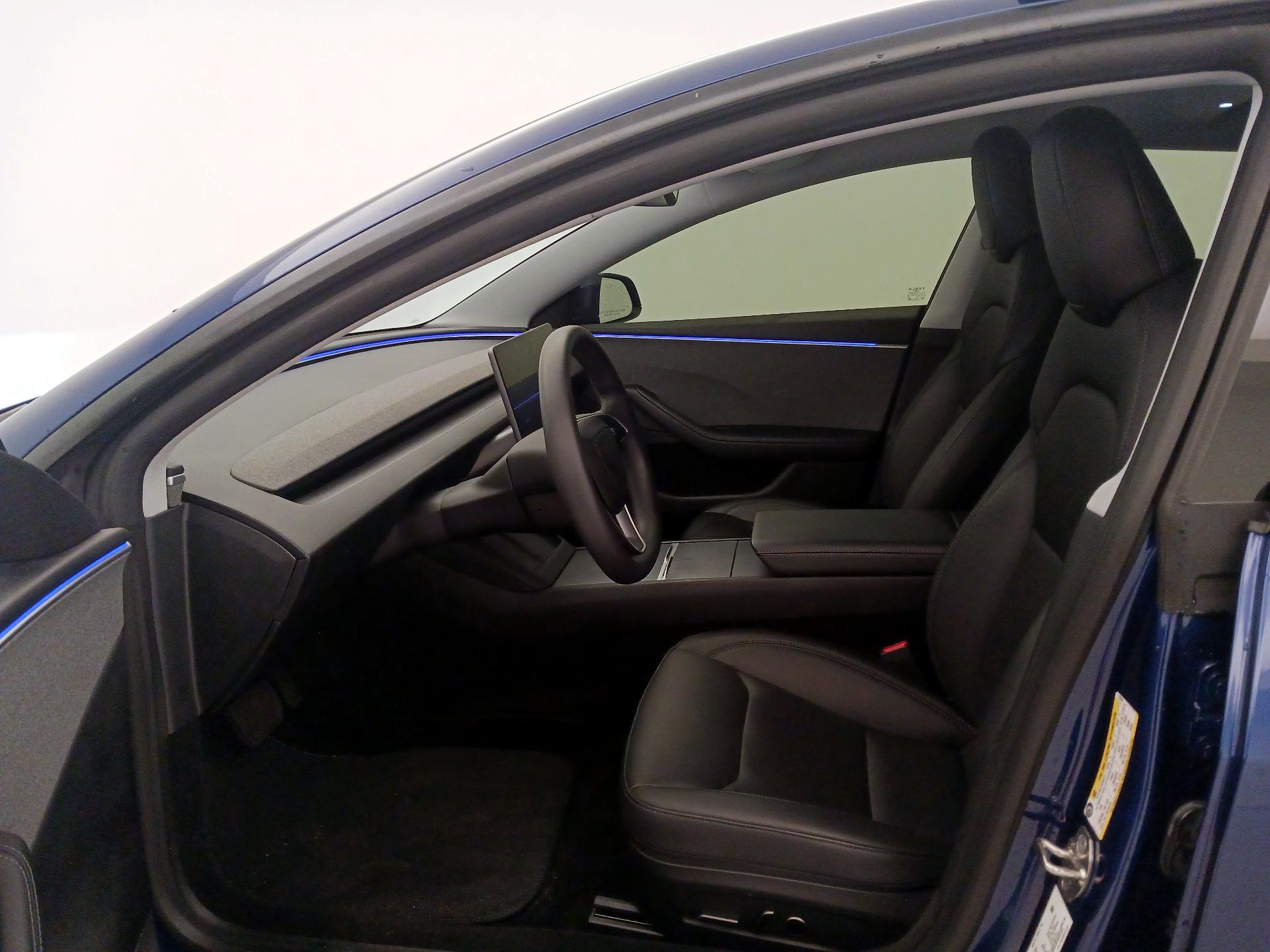 Thumbnail: 2024 Tesla Model 3 - 11