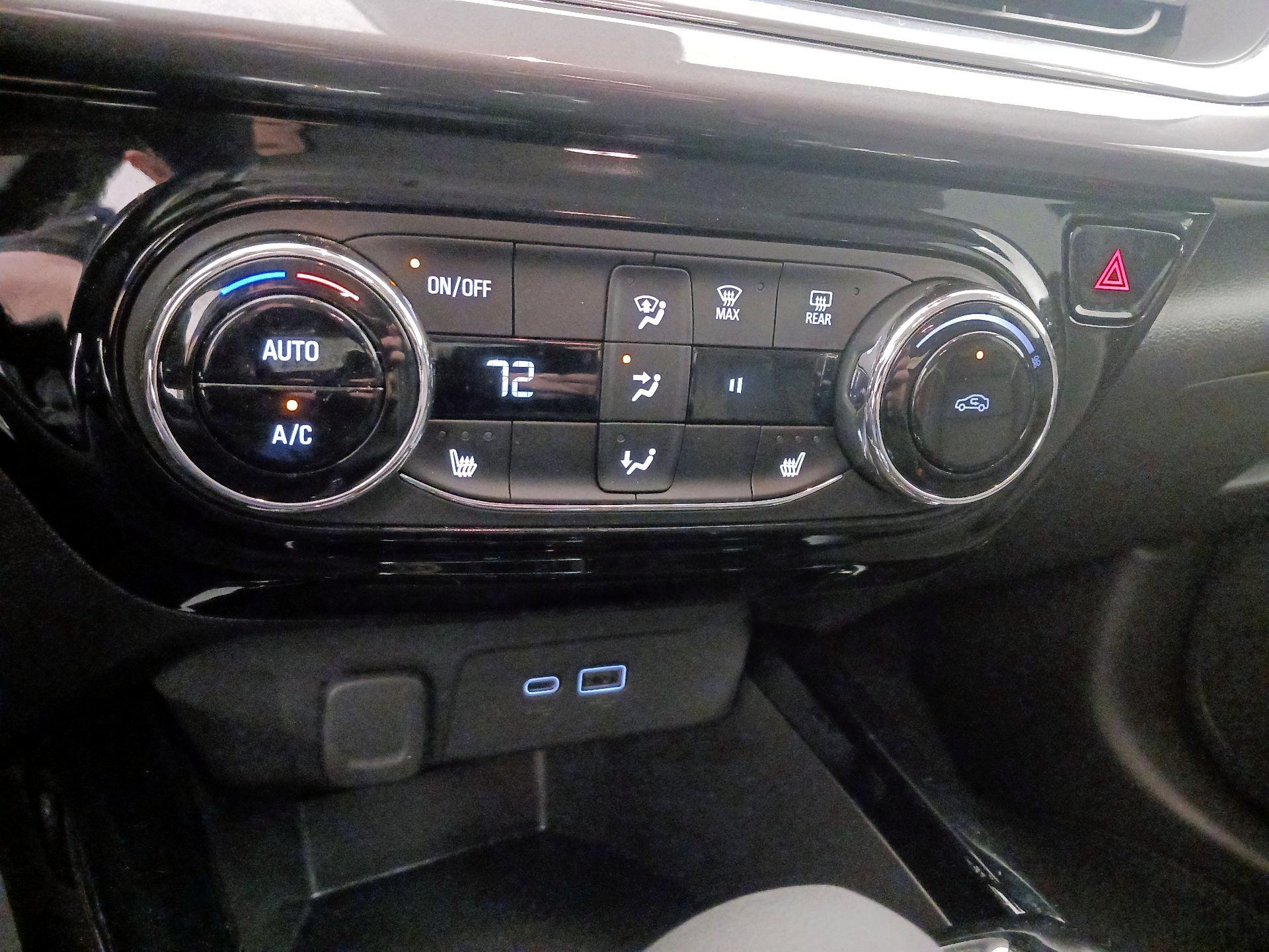 Thumbnail: 2025 Chevrolet Trax - 16