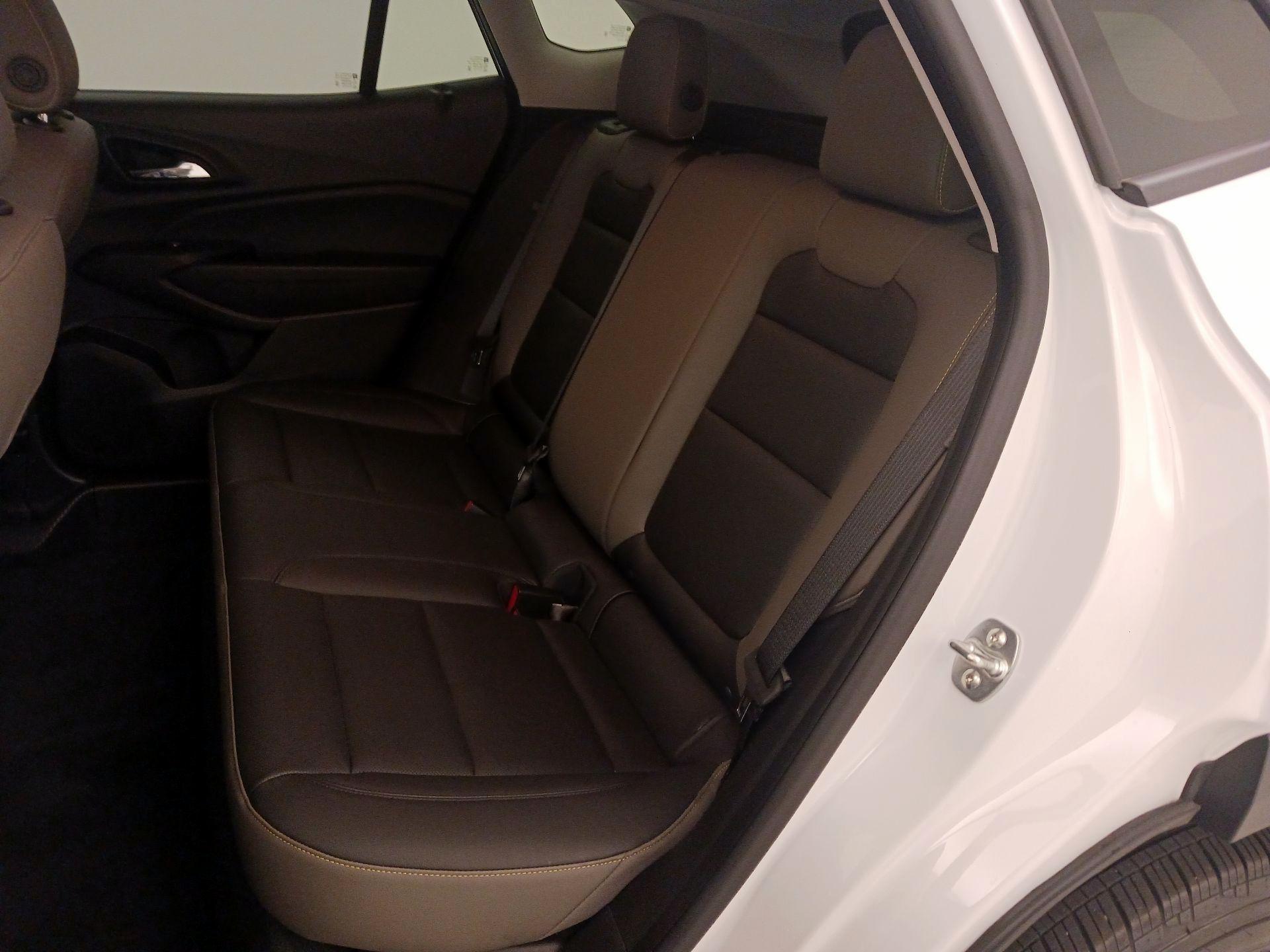 Thumbnail: 2025 Chevrolet Trax - 19