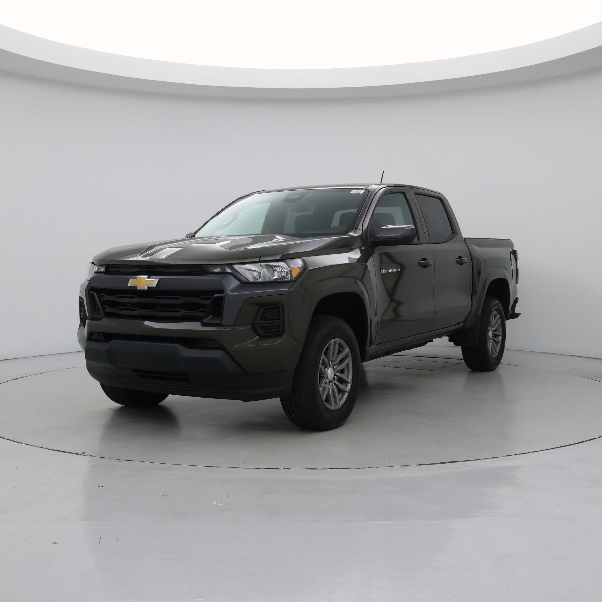 Thumbnail: 2024 Chevrolet Colorado - 4