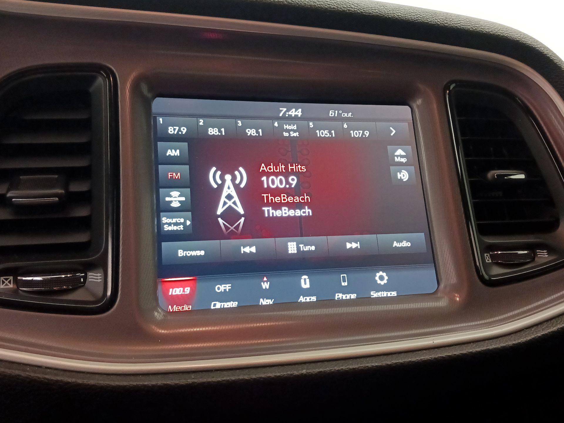 Thumbnail: 2022 Dodge Challenger - 16