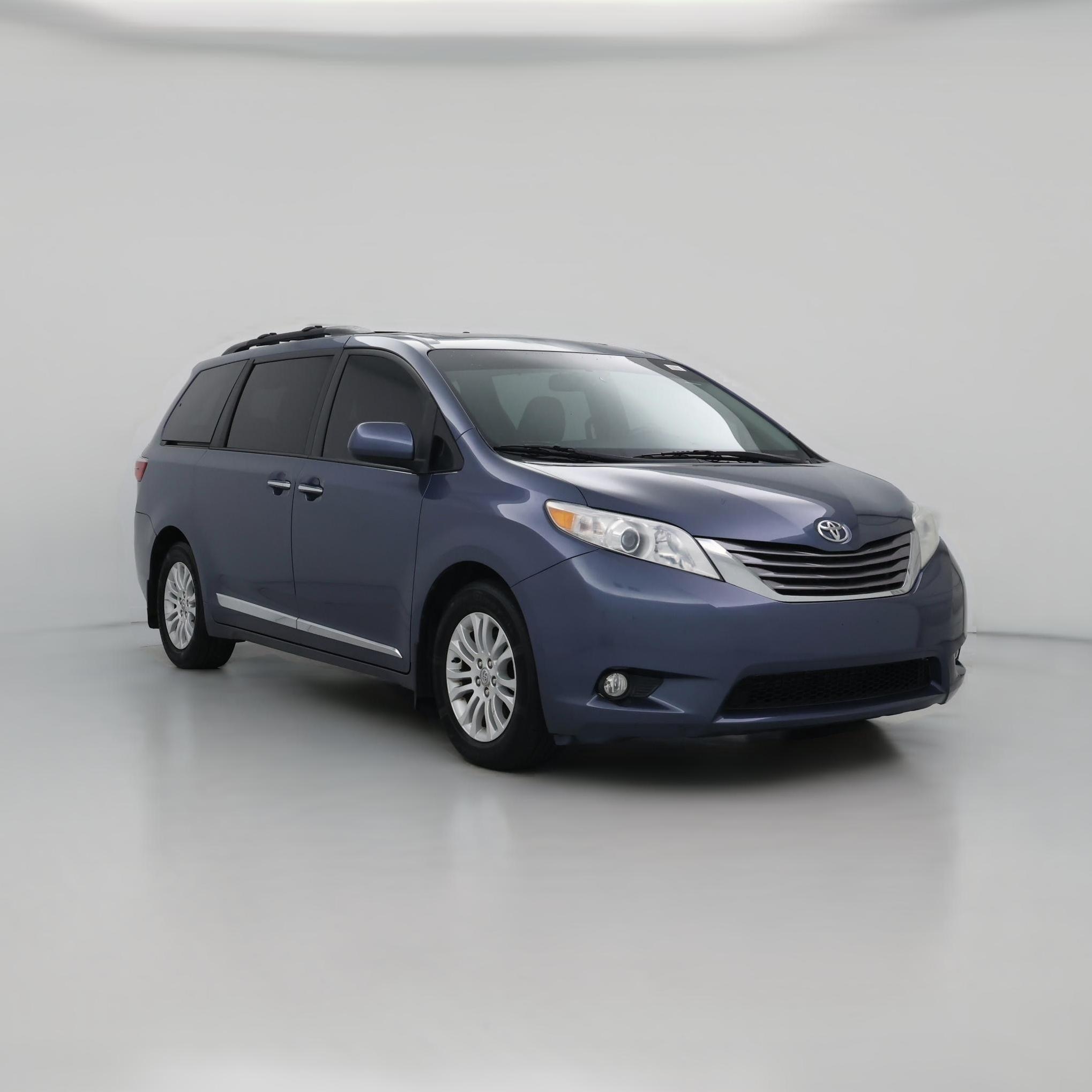 Thumbnail: 2017 Toyota Sienna - 1