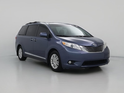 2017 Toyota Sienna XLE