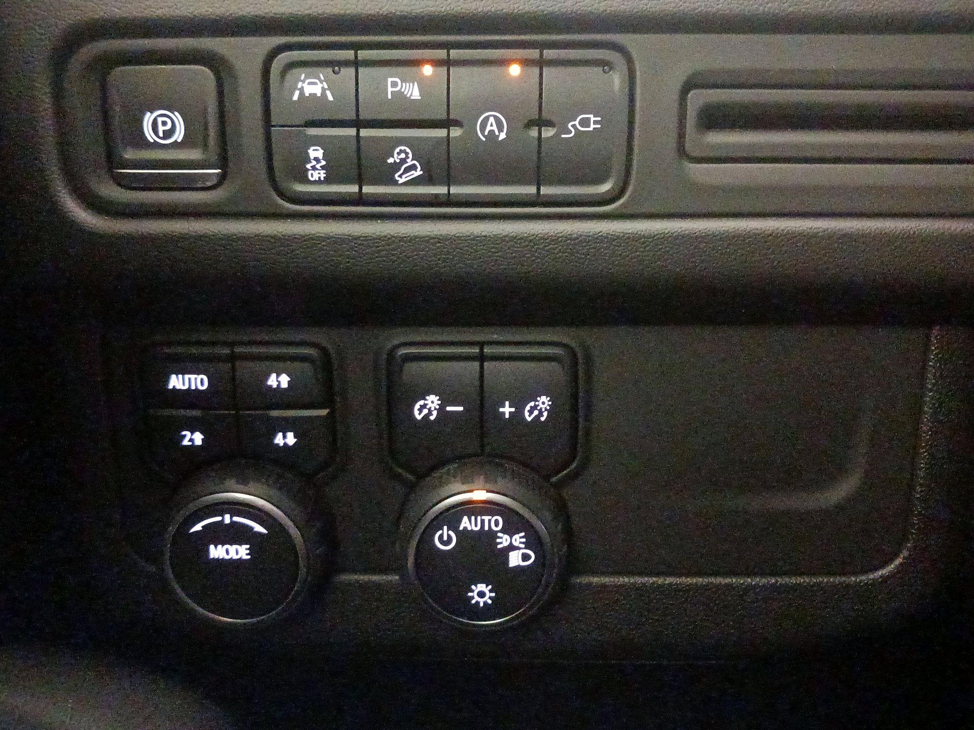 Thumbnail: 2021 Chevrolet Tahoe - 13