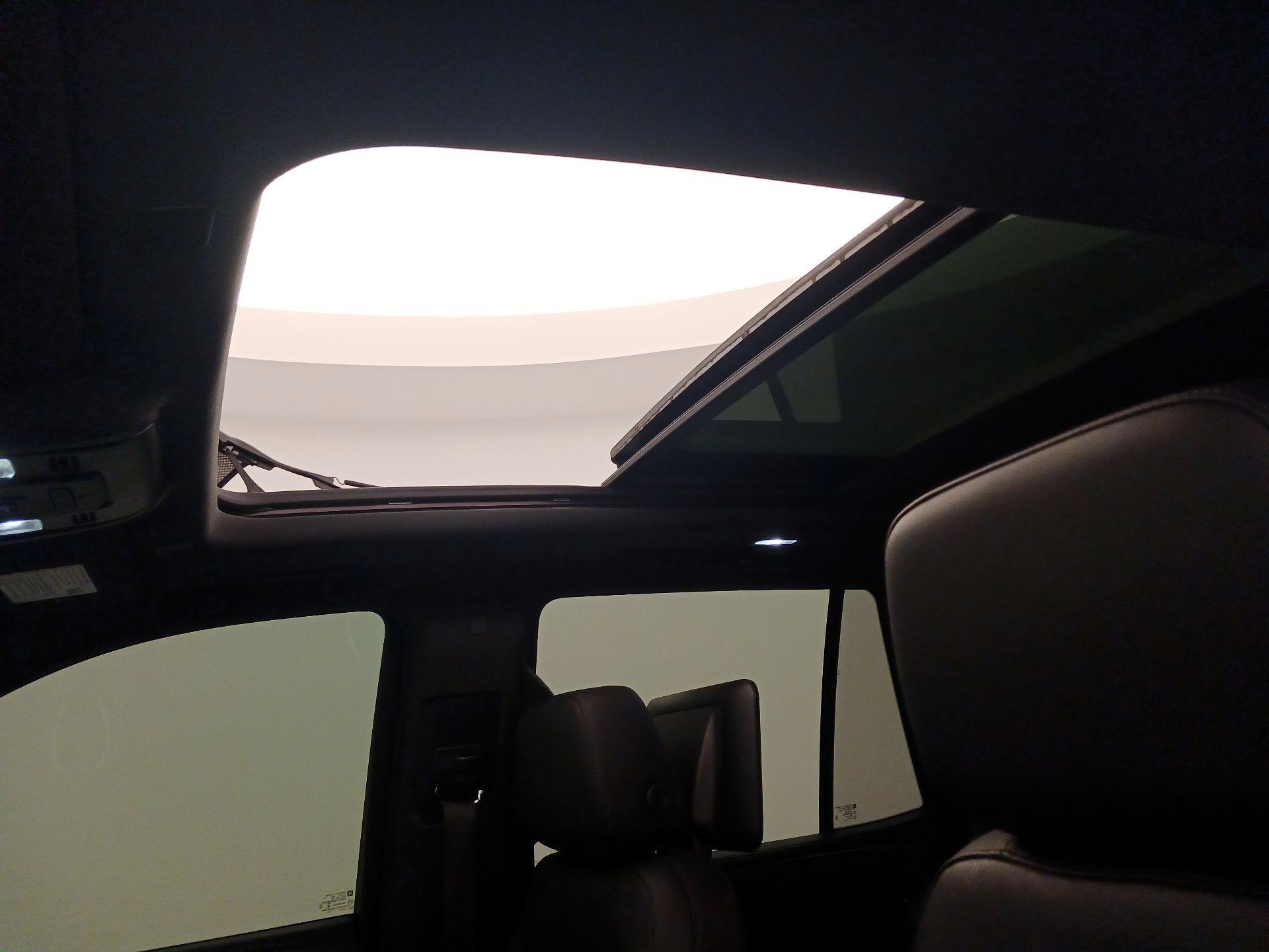 Thumbnail: 2021 Chevrolet Tahoe - 20