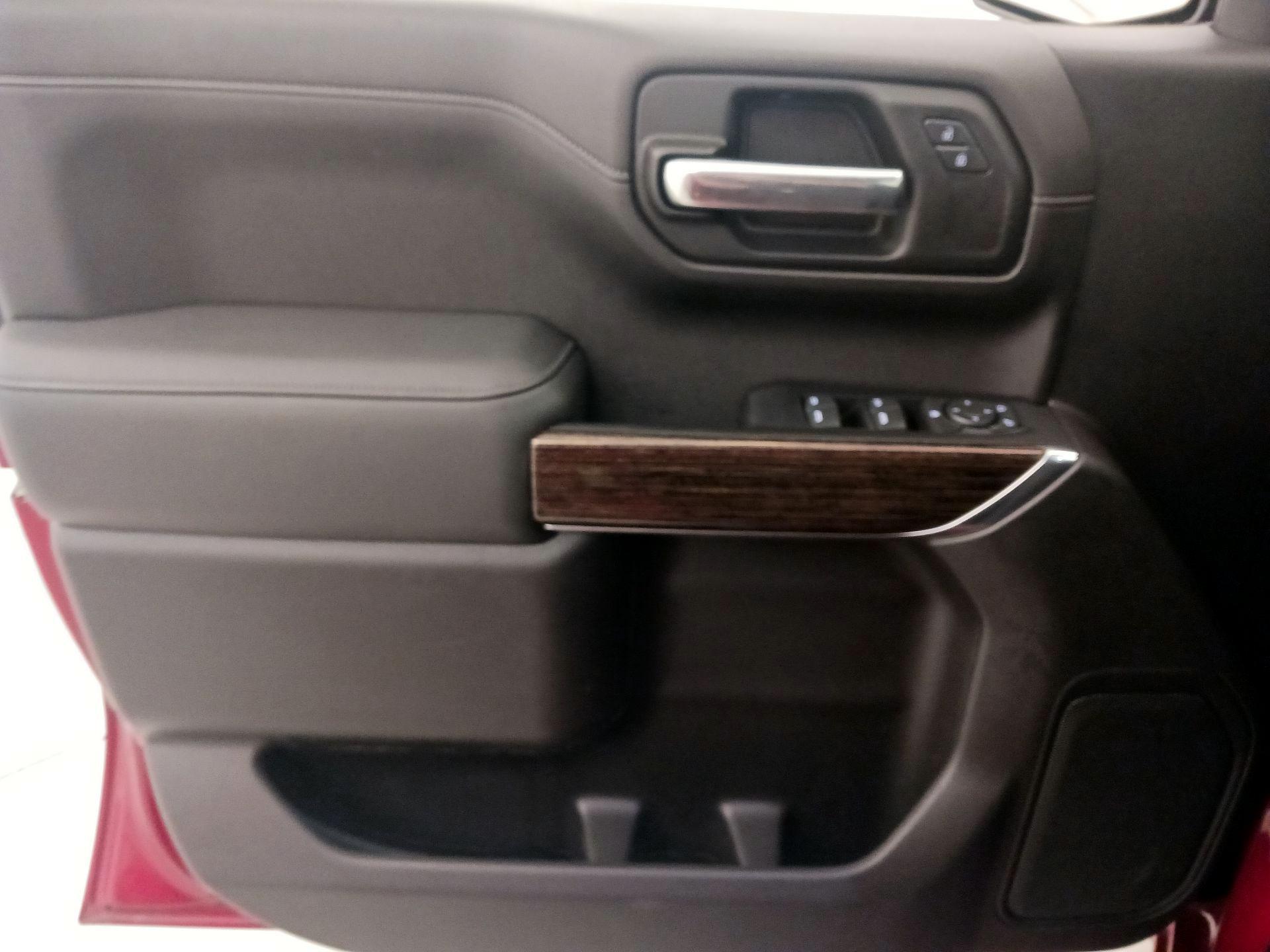 Thumbnail: 2022 GMC Sierra 1500 - 12