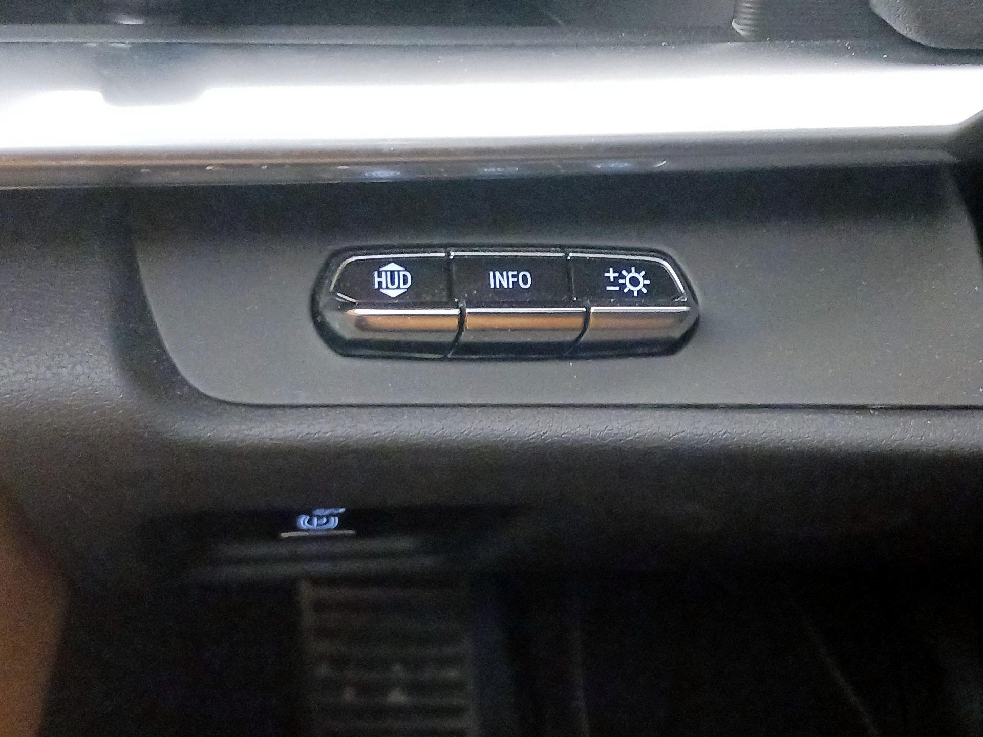 Thumbnail: 2023 Chevrolet Corvette - 13