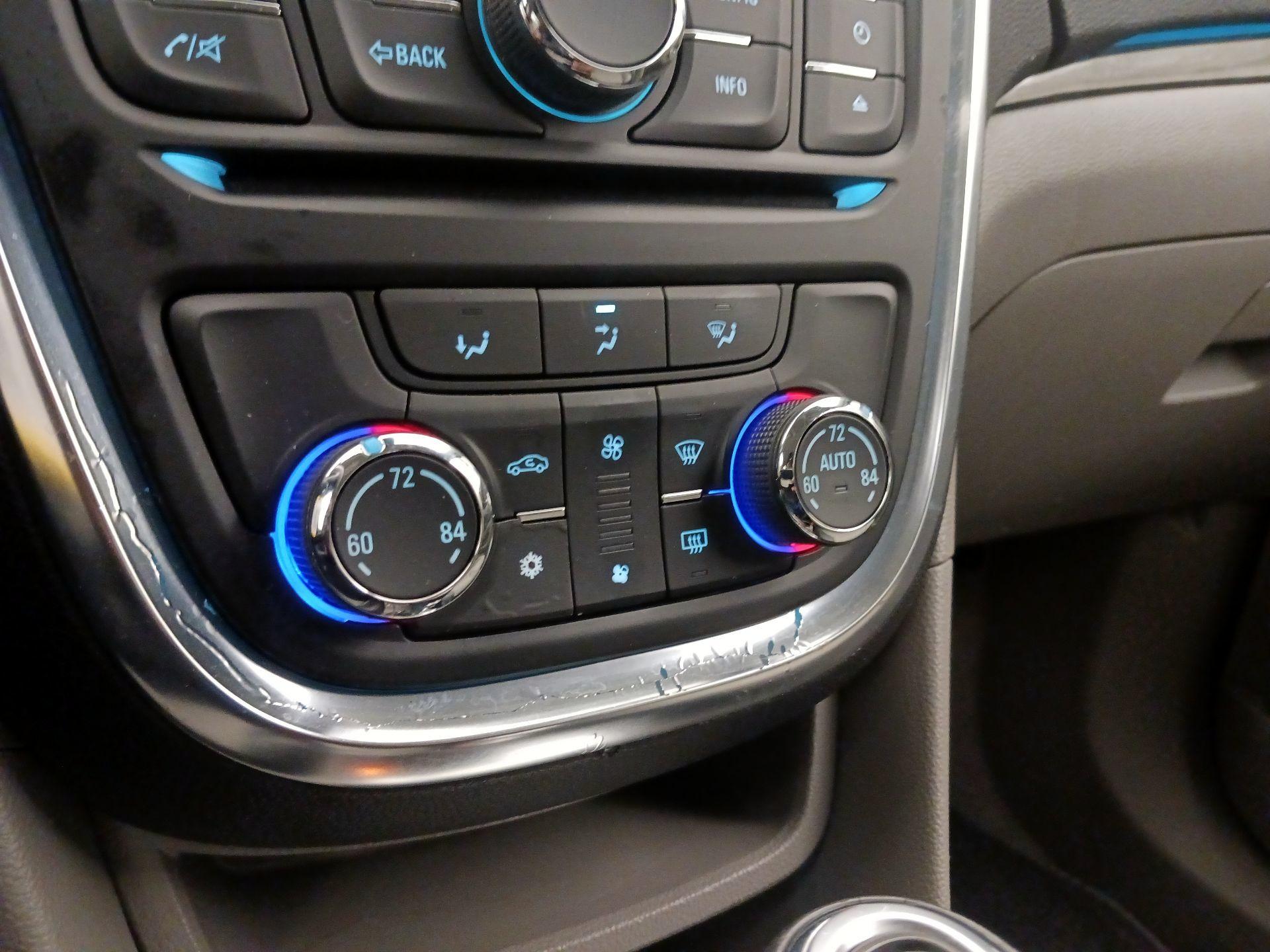 Thumbnail: 2015 Buick Encore - 16