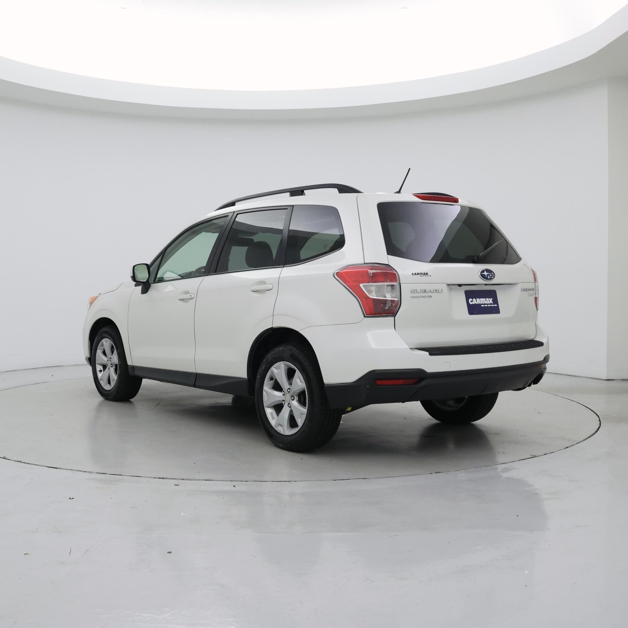Thumbnail: 2015 Subaru Forester - 2