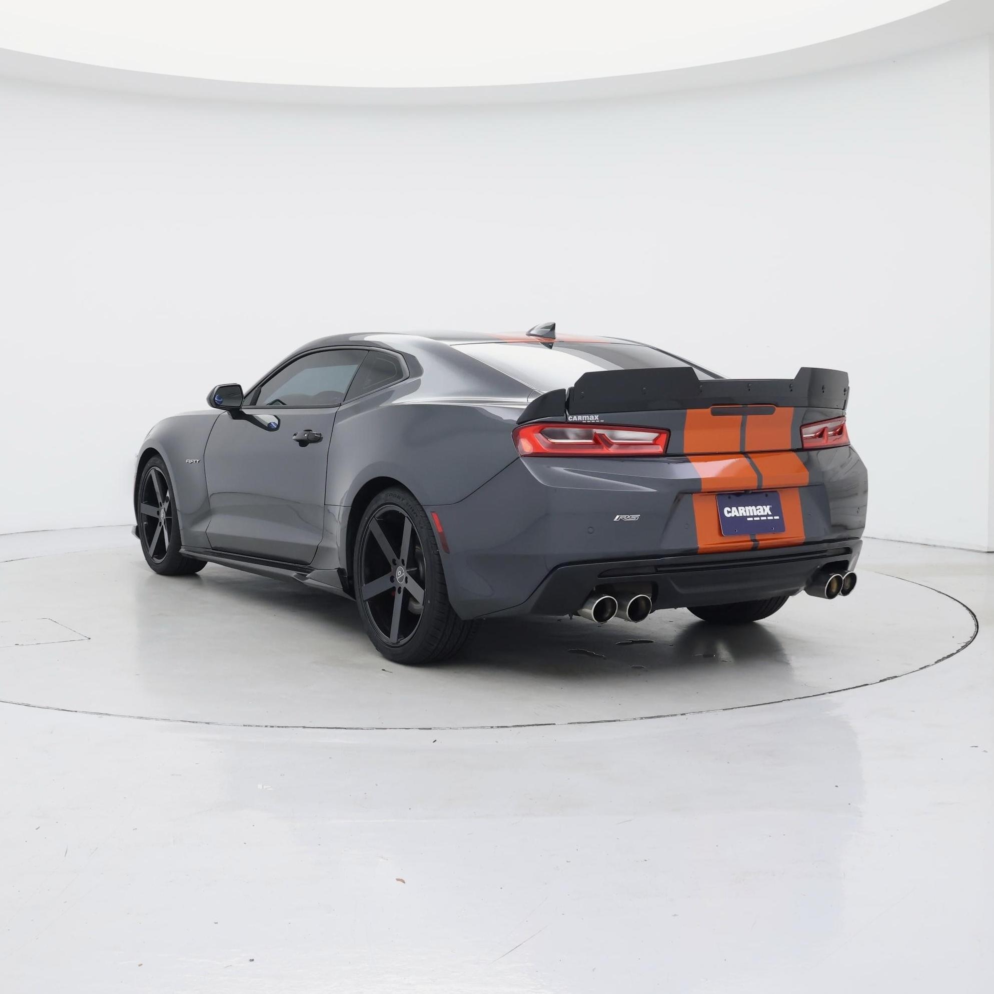 Thumbnail: 2017 Chevrolet Camaro - 2