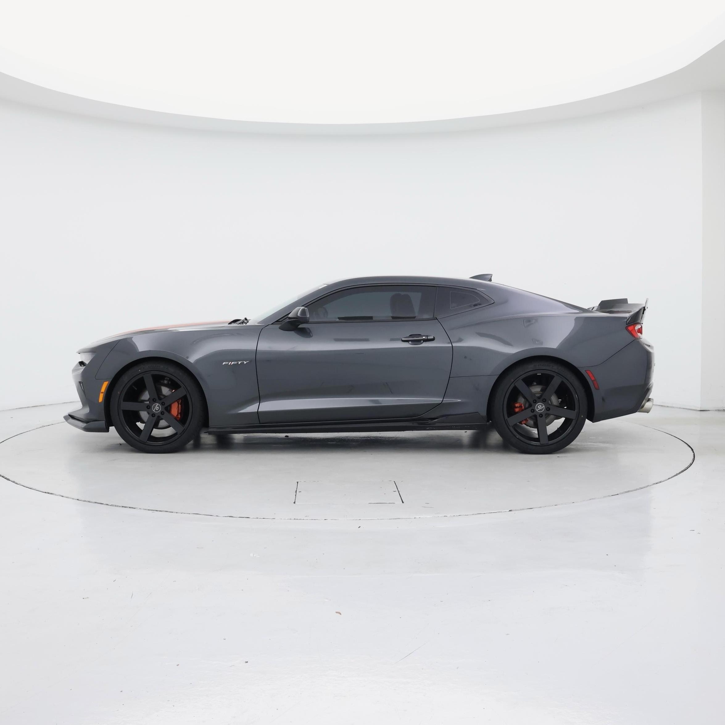 Thumbnail: 2017 Chevrolet Camaro - 3