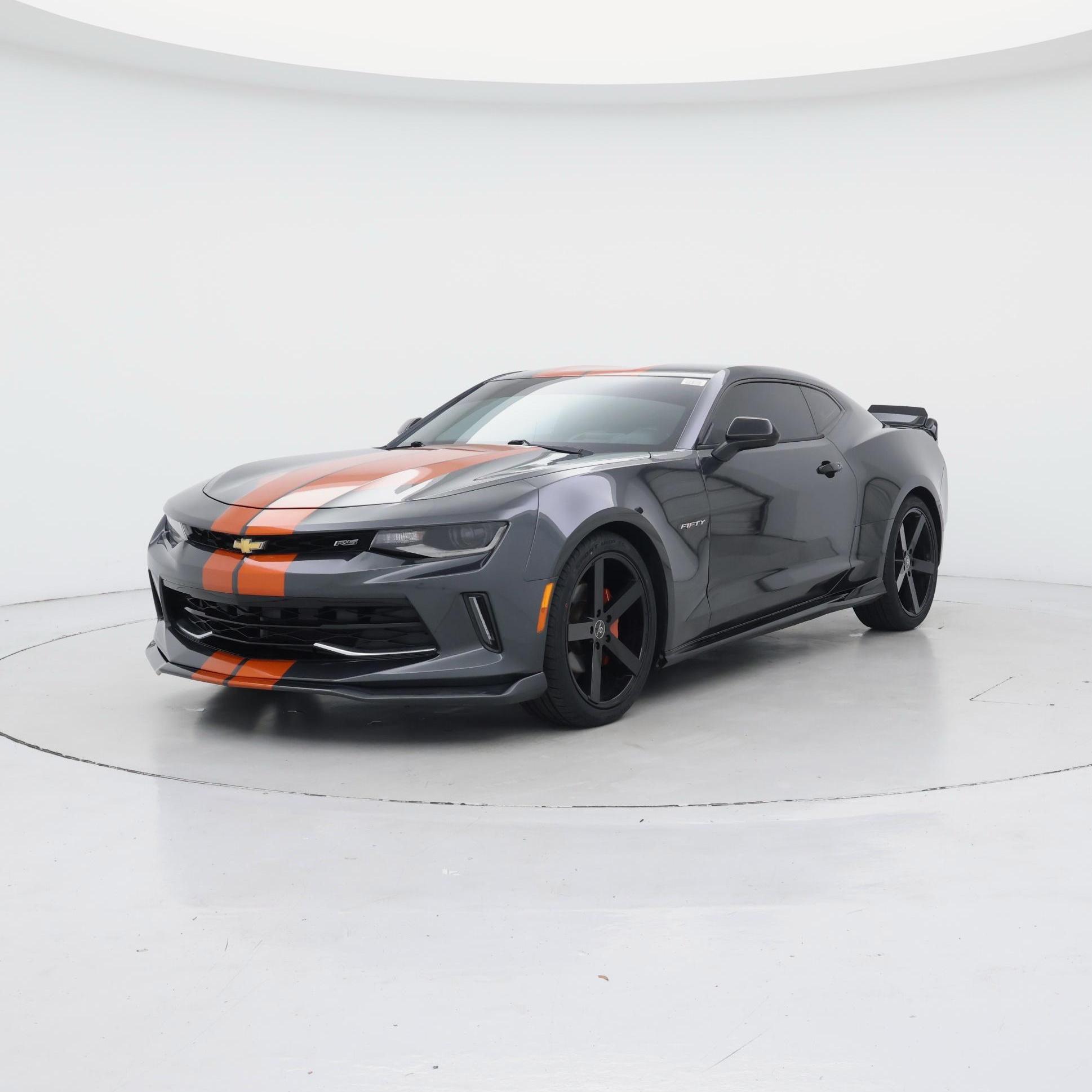 Thumbnail: 2017 Chevrolet Camaro - 4