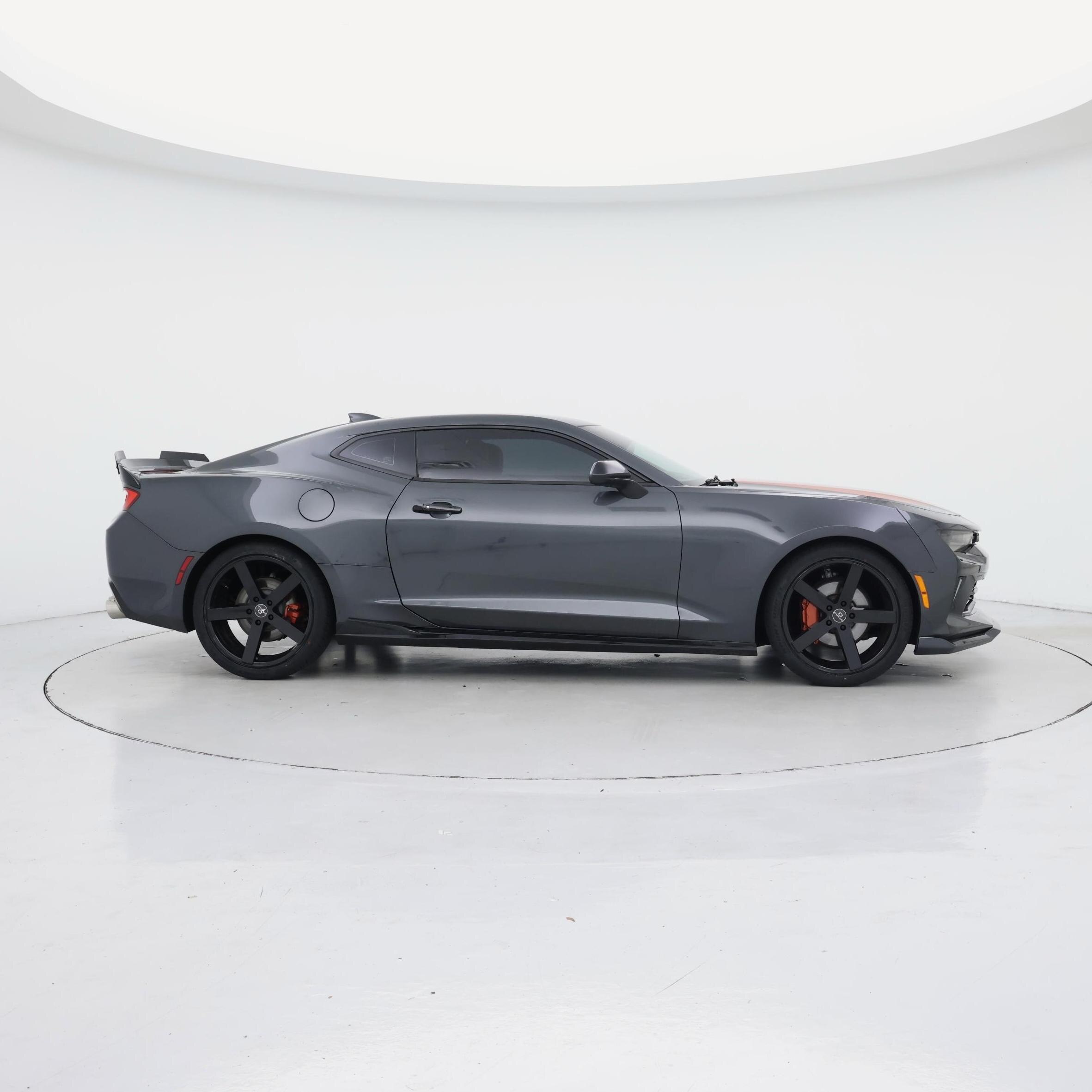 Thumbnail: 2017 Chevrolet Camaro - 7