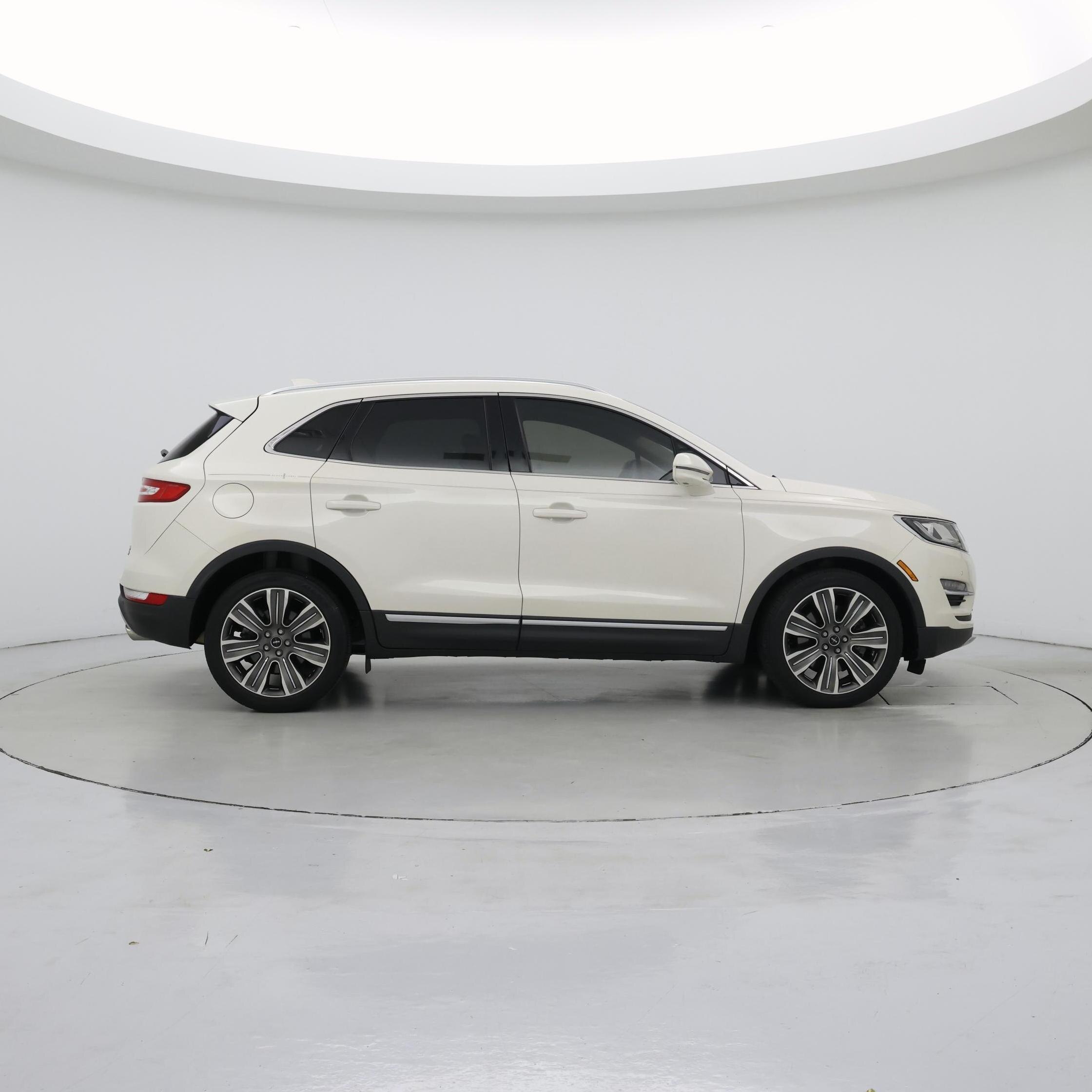 Thumbnail: 2016 Lincoln MKC - 7