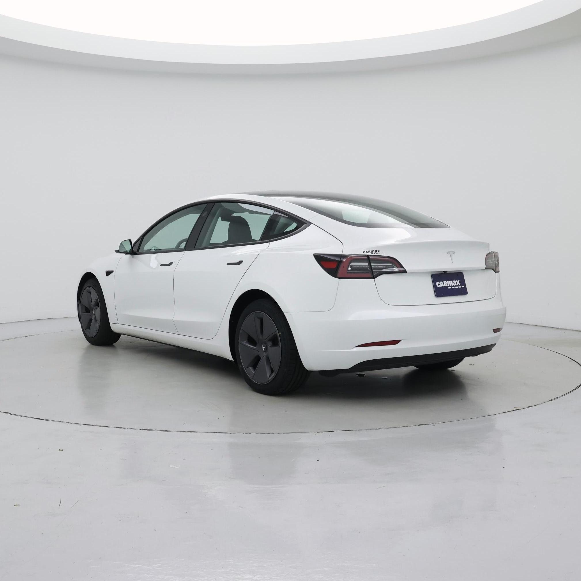 Thumbnail: 2023 Tesla Model 3 - 2