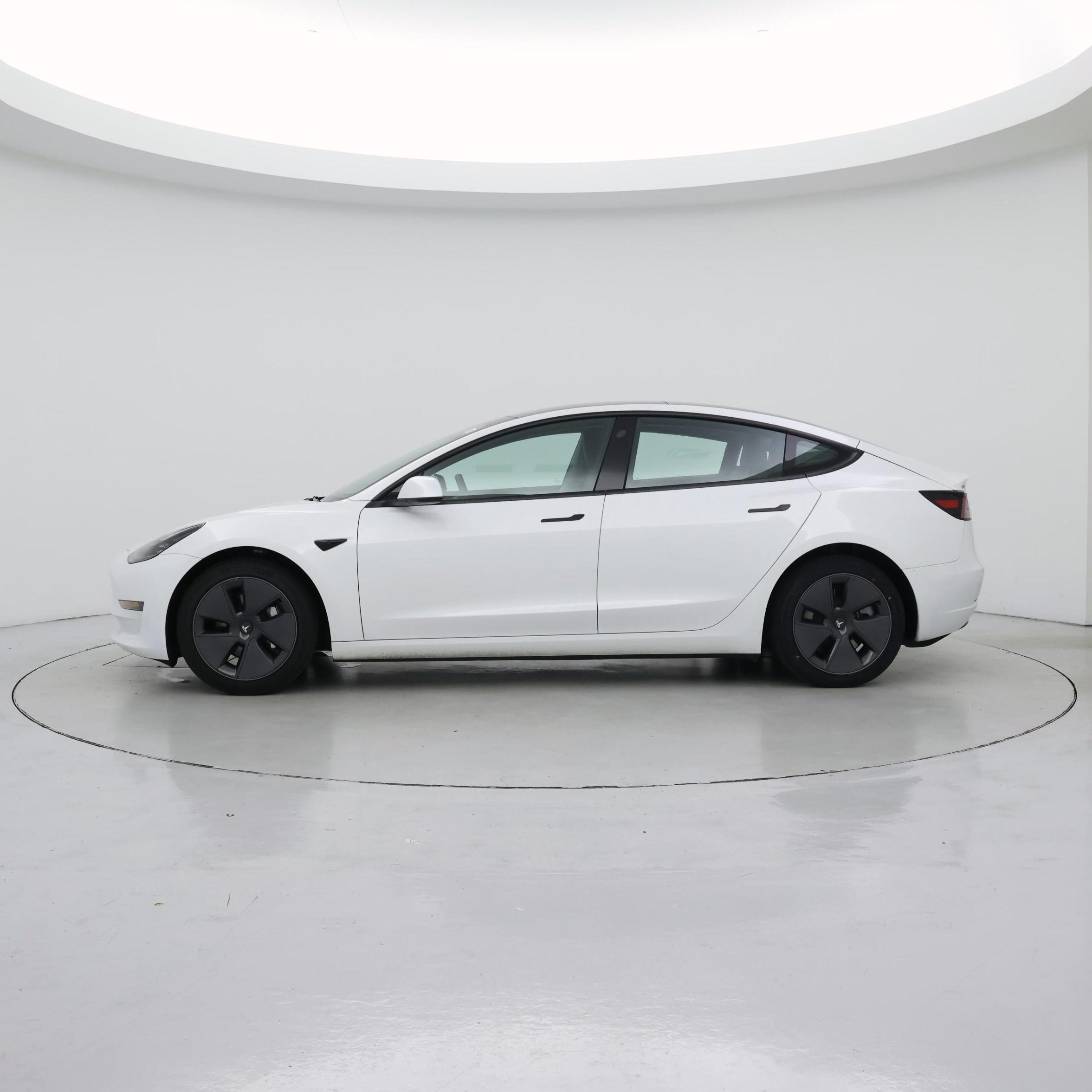 Thumbnail: 2023 Tesla Model 3 - 3