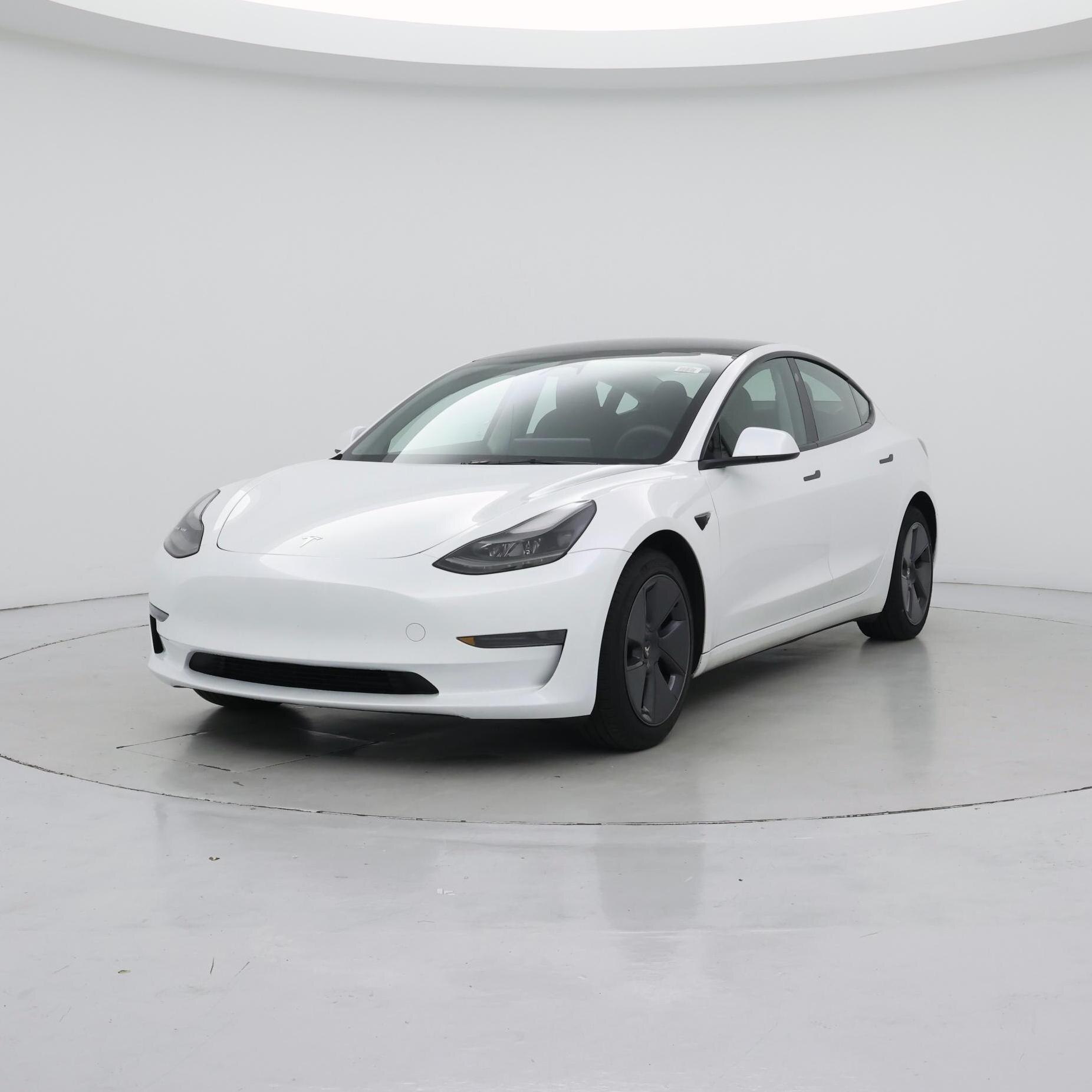 Thumbnail: 2023 Tesla Model 3 - 4
