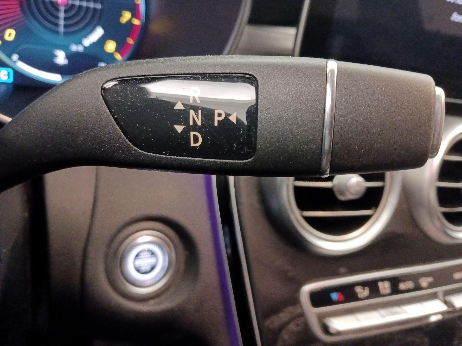 Thumbnail: 2021 Mercedes-Benz C-Class - 17