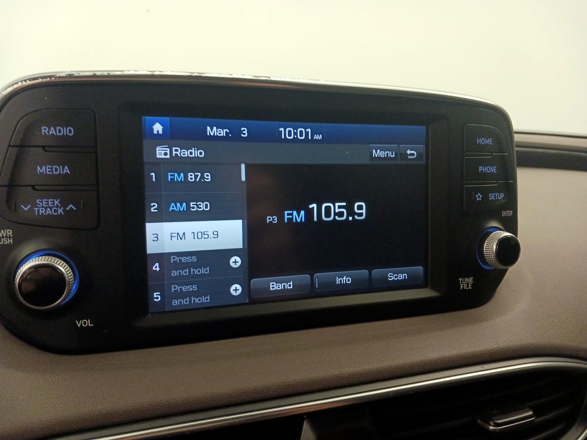 Thumbnail: 2019 Hyundai Santa Fe - 15