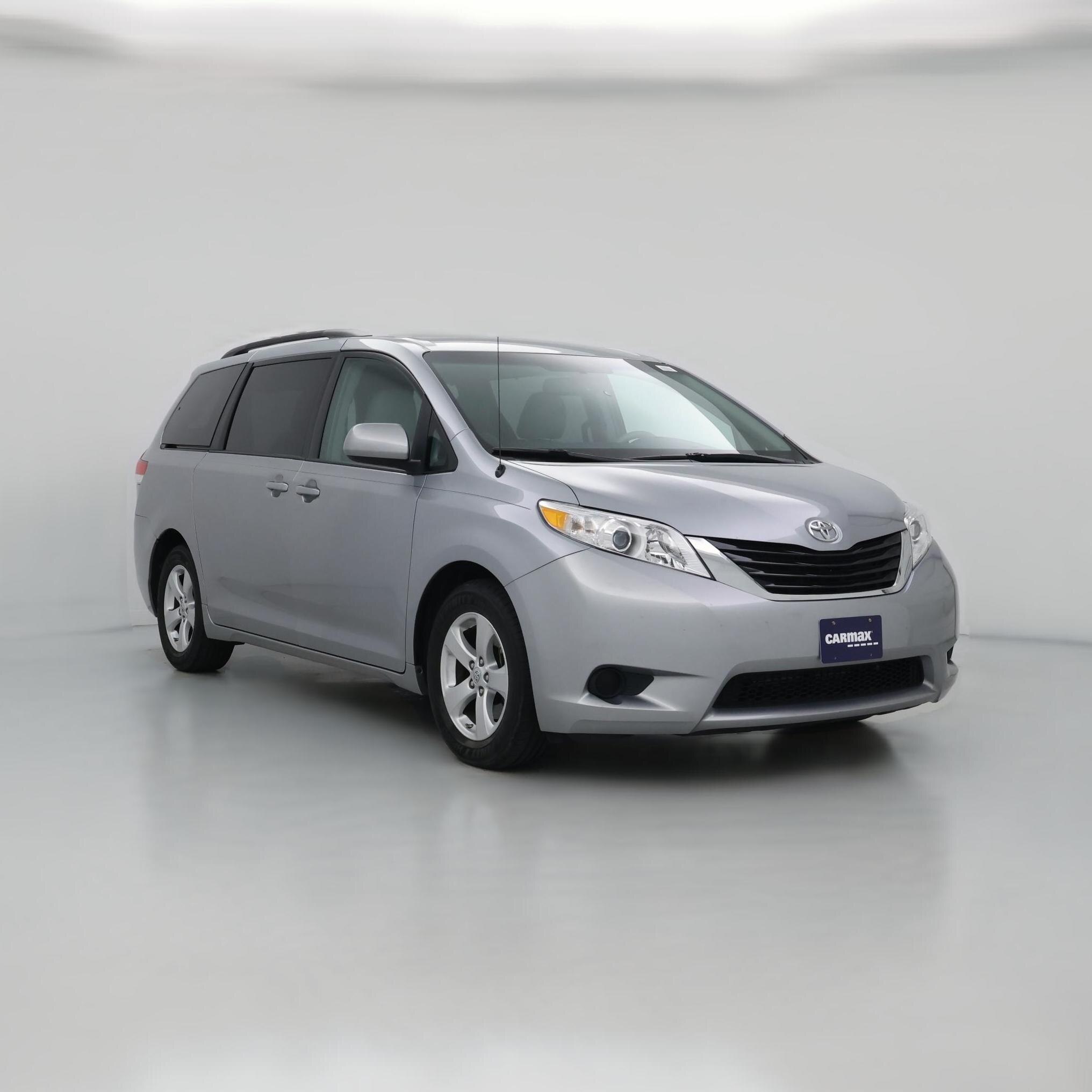 Thumbnail: 2014 Toyota Sienna - 1
