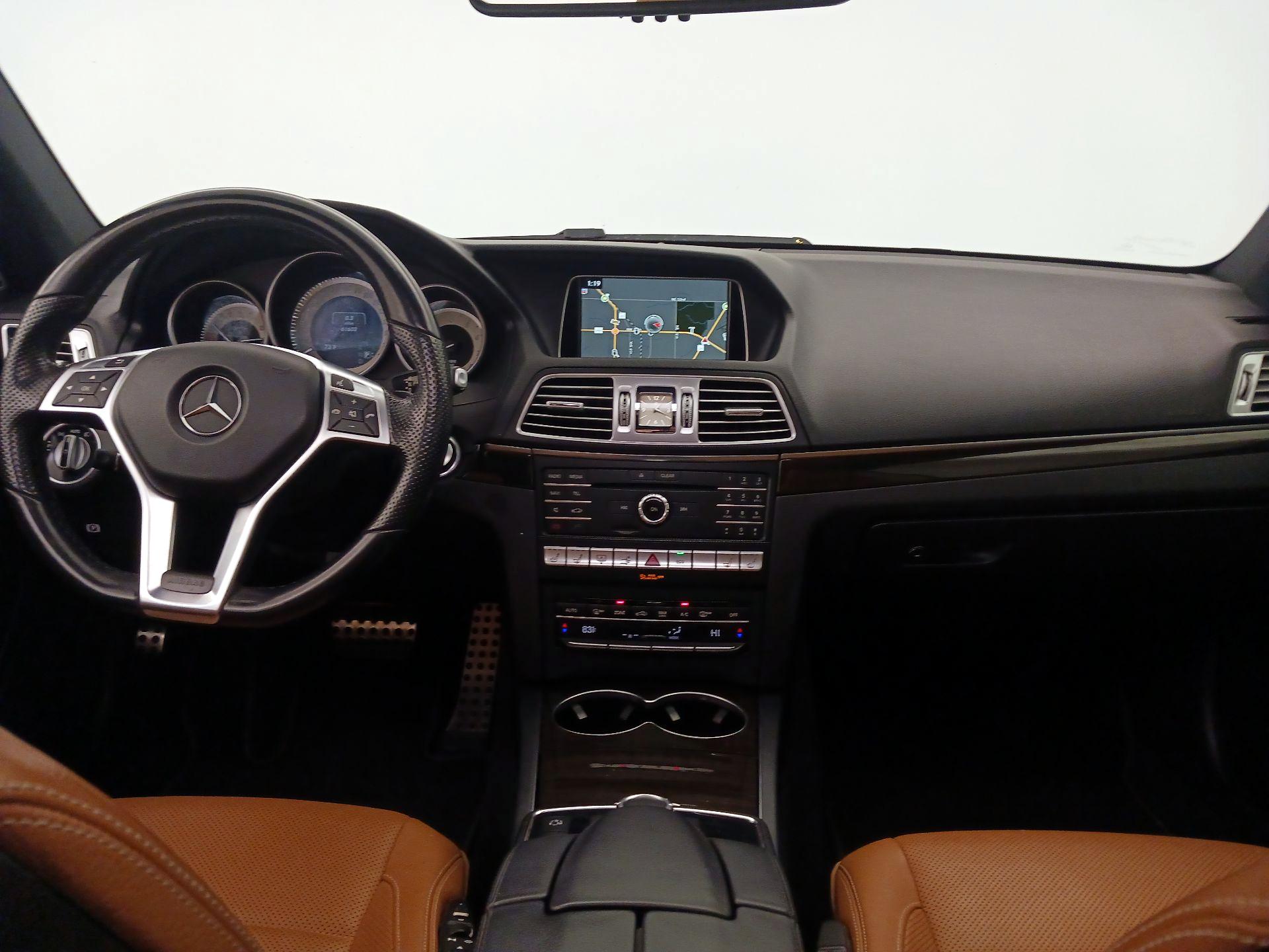 Thumbnail: 2017 Mercedes-Benz E-Class - 9