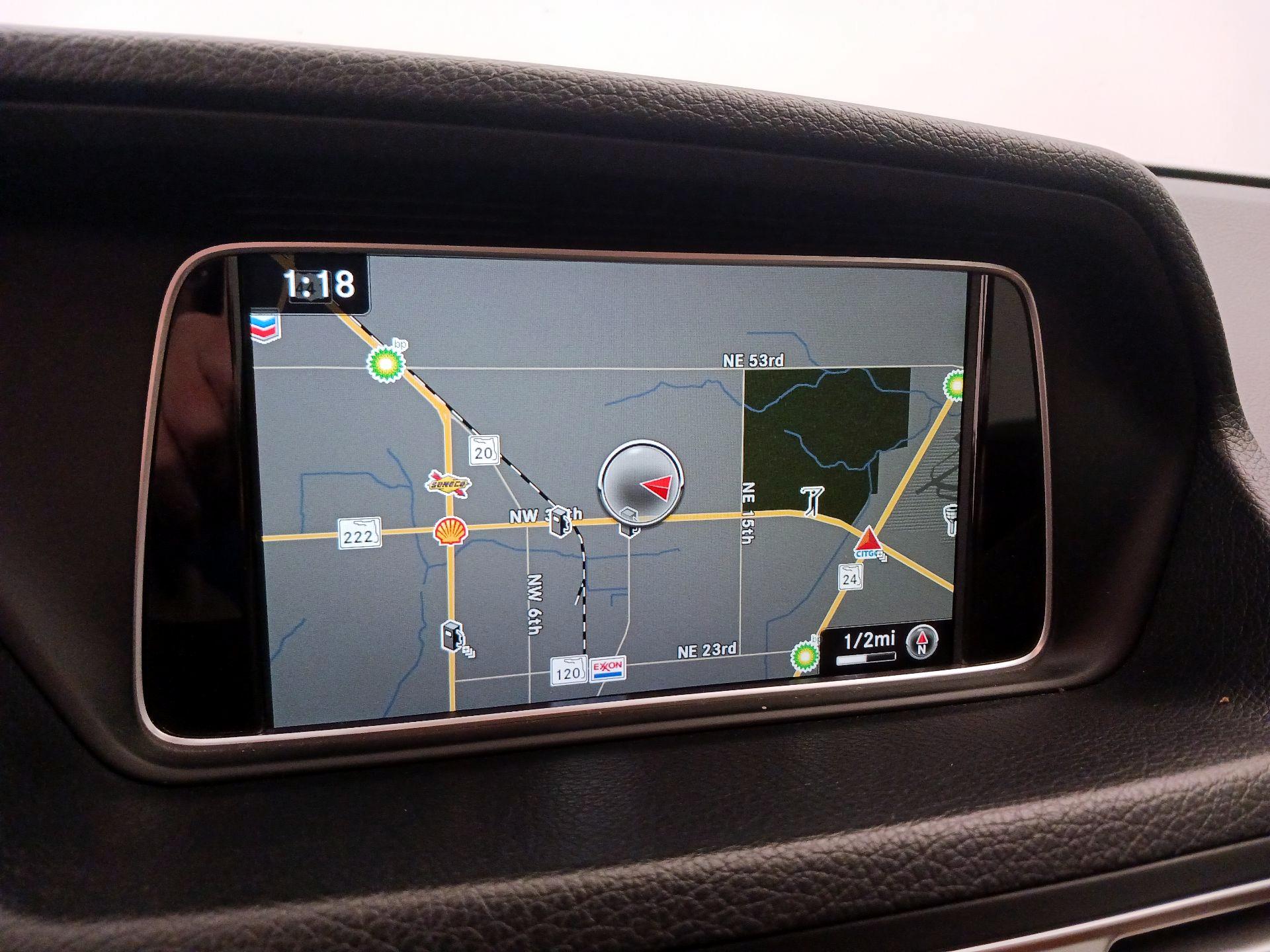 Thumbnail: 2017 Mercedes-Benz E-Class - 14