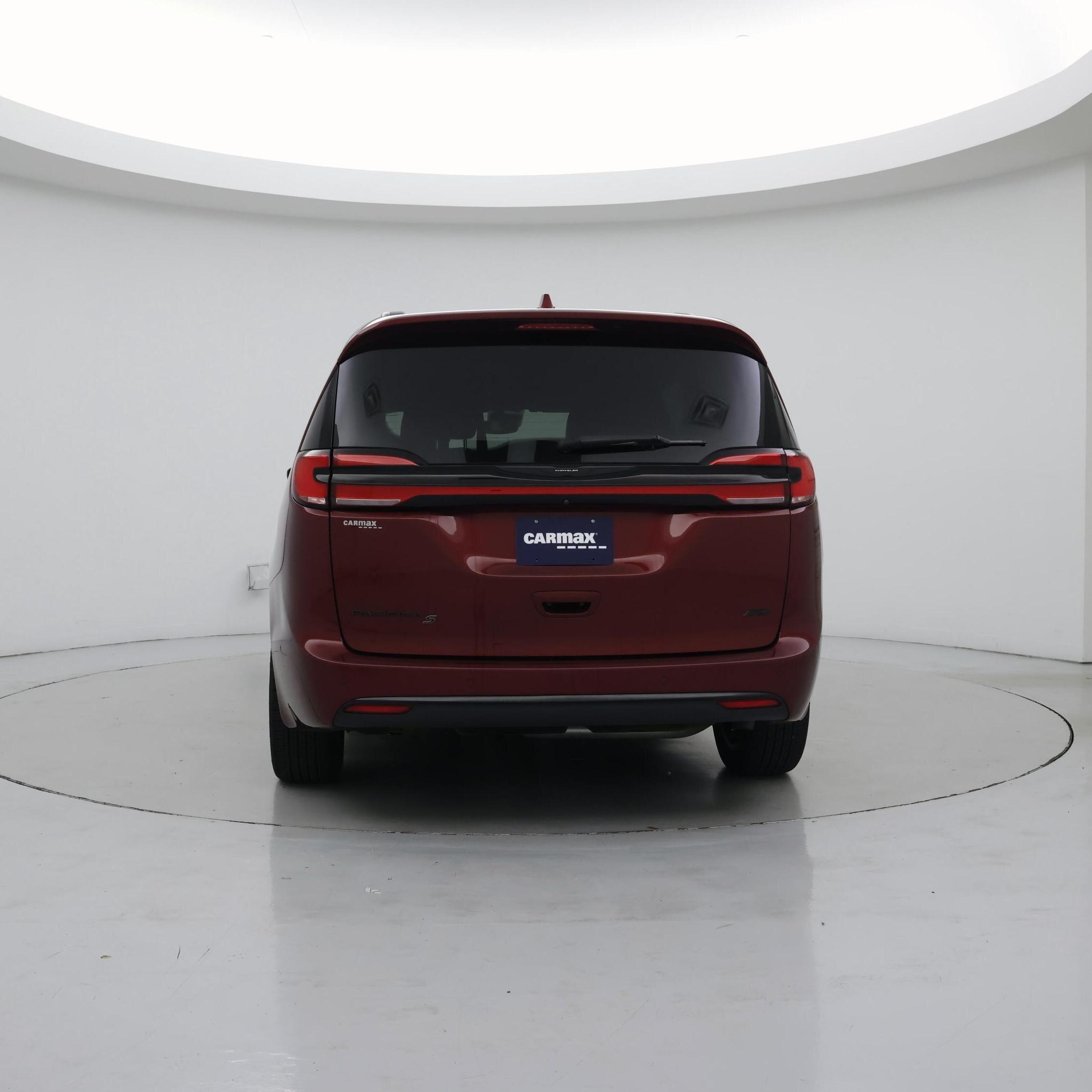 Thumbnail: 2021 Chrysler Pacifica - 6