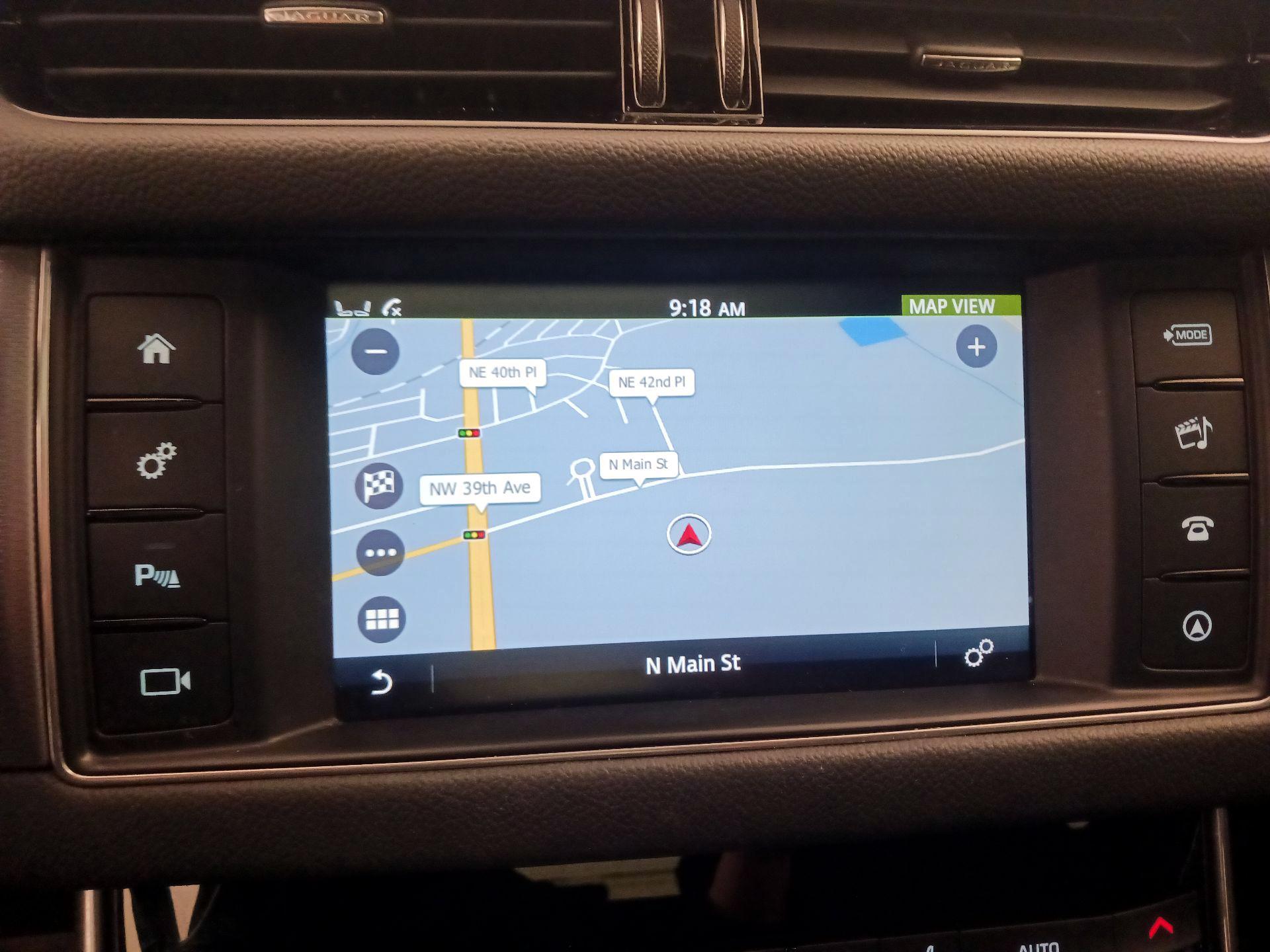 Thumbnail: 2016 Jaguar XF - 14