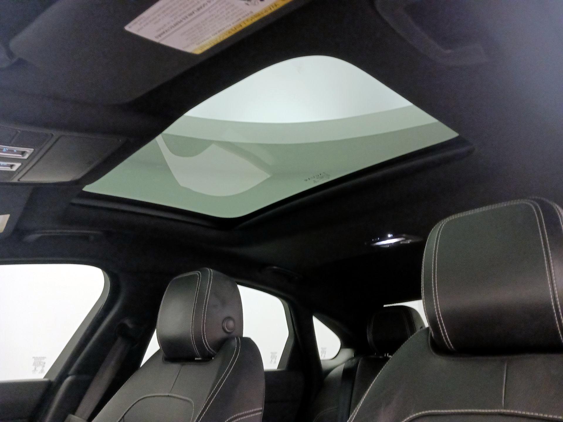 Thumbnail: 2016 Jaguar XF - 20