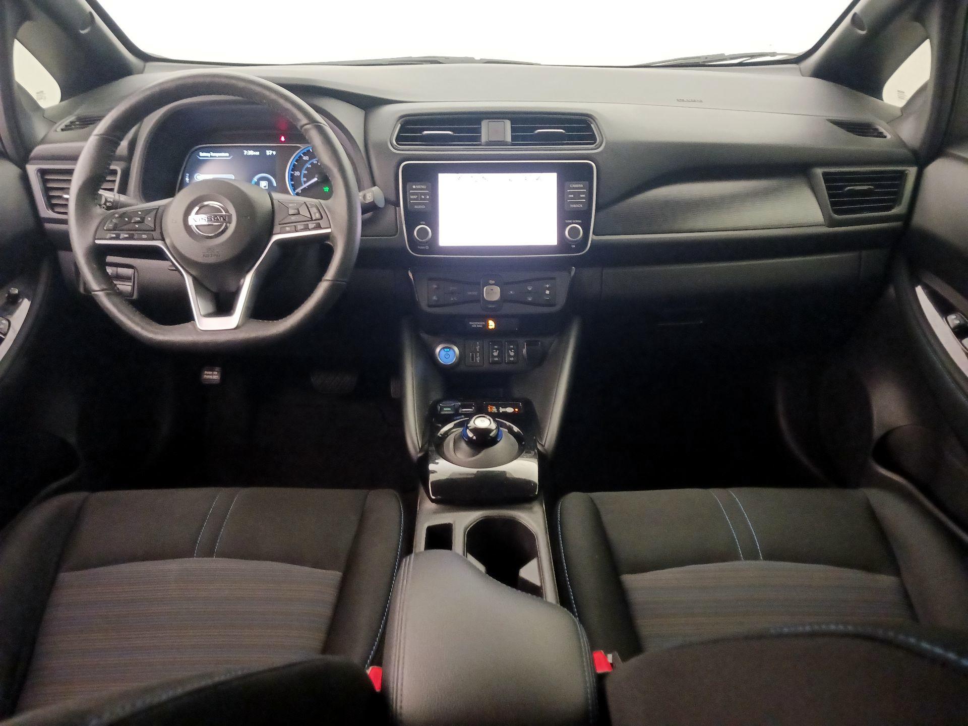 Thumbnail: 2022 Nissan Leaf - 9