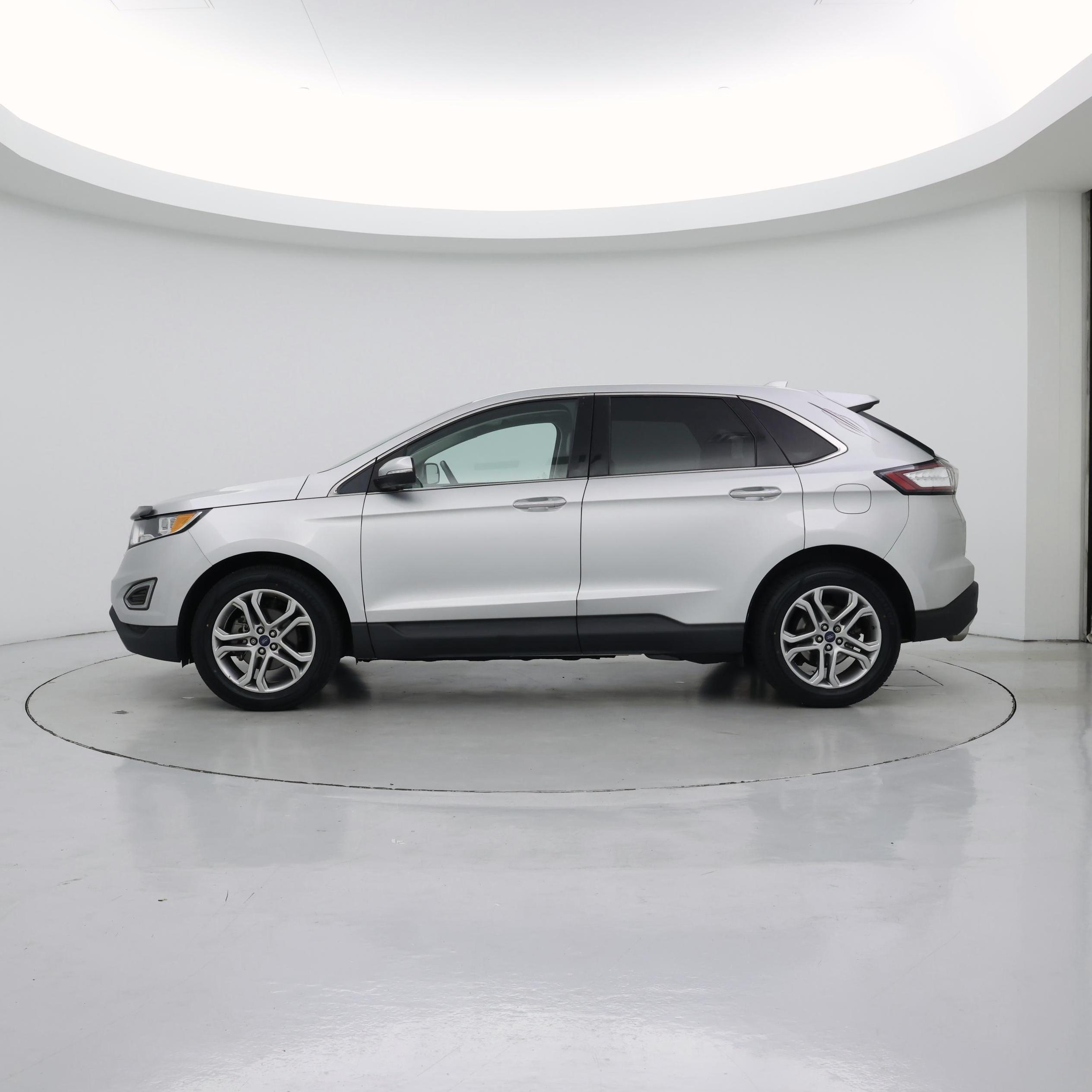 Thumbnail: 2018 Ford Edge - 3