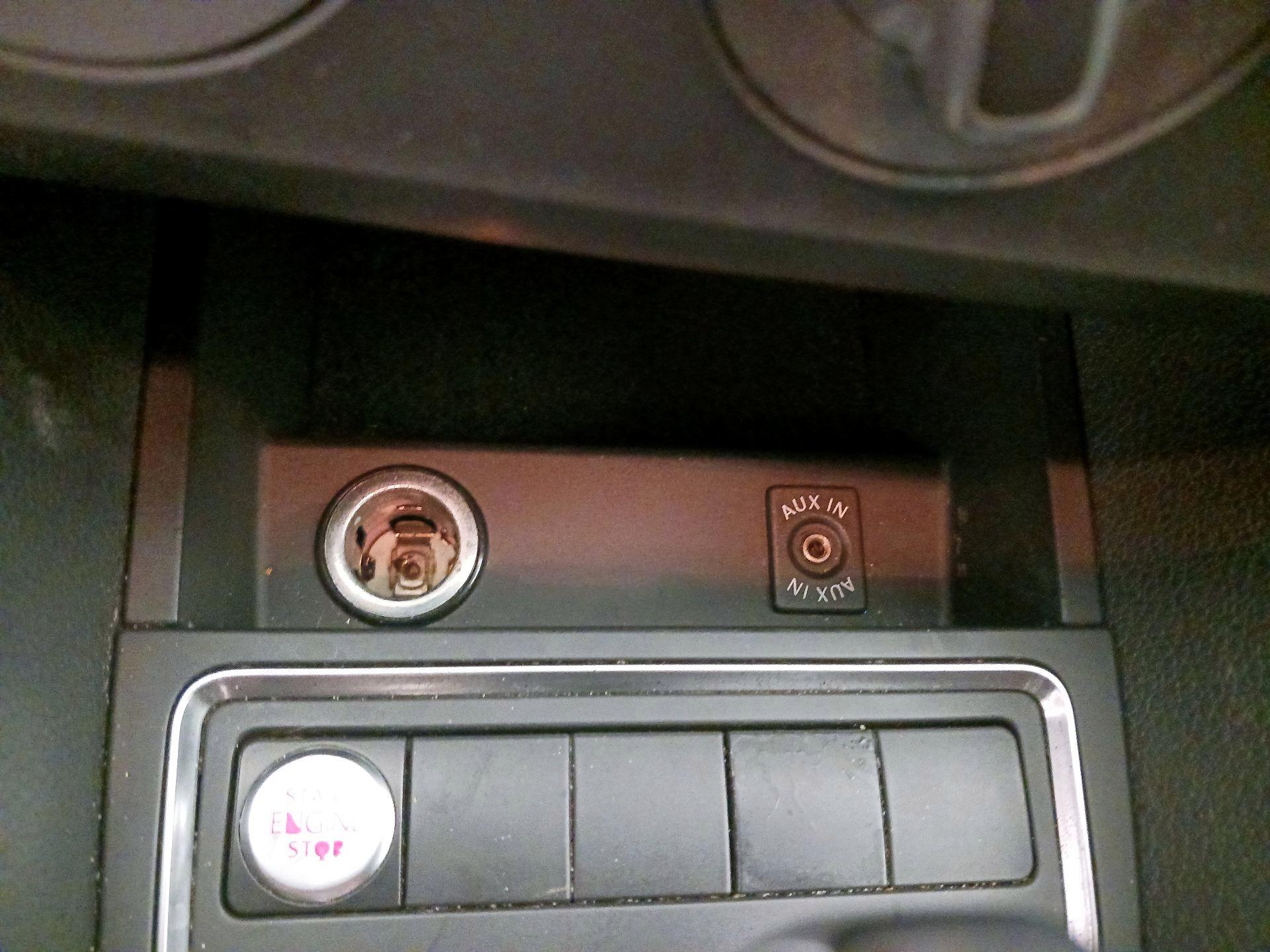 Thumbnail: 2015 Volkswagen Jetta - 17