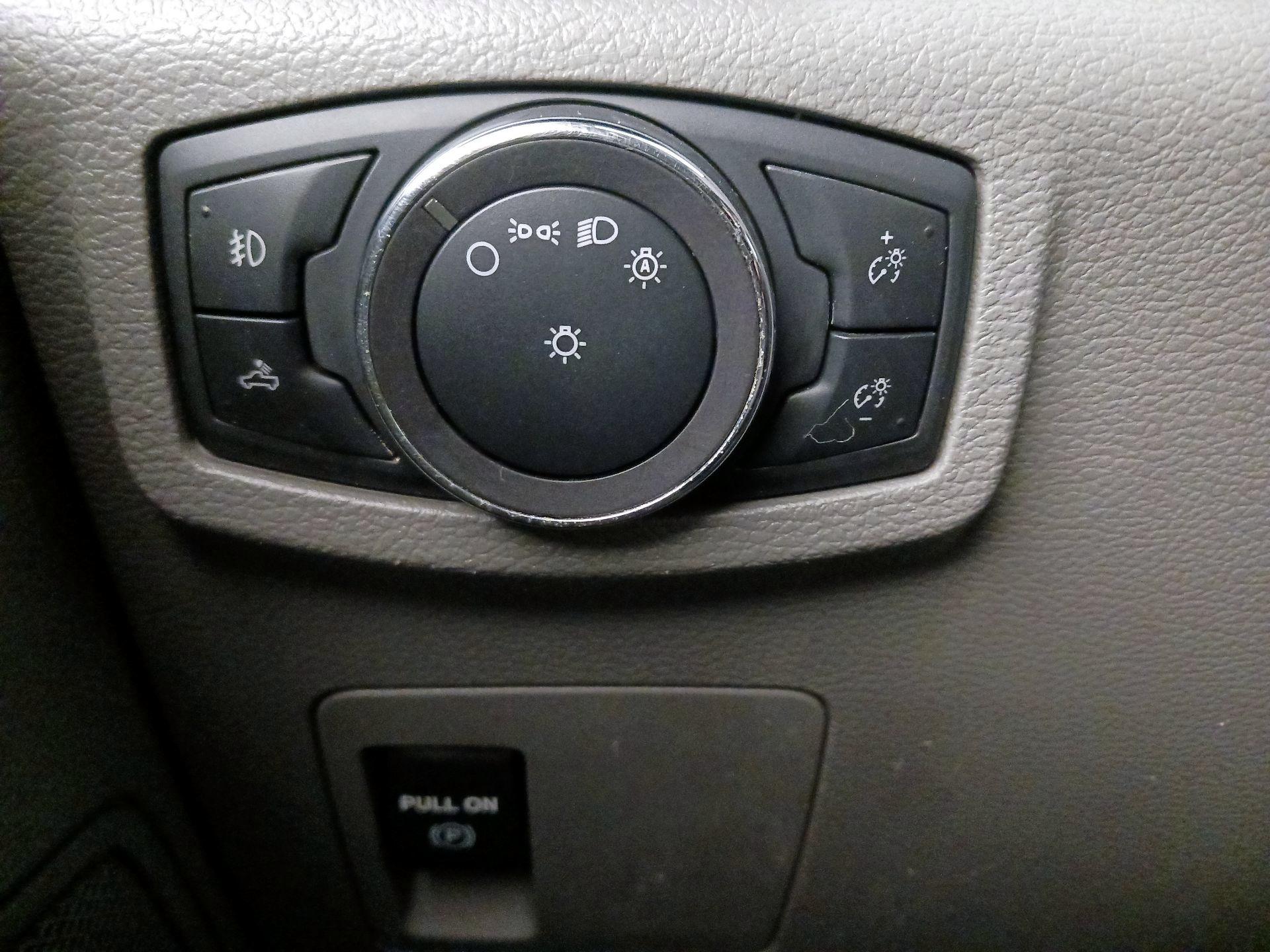 Thumbnail: 2019 Ford F-150 - 13